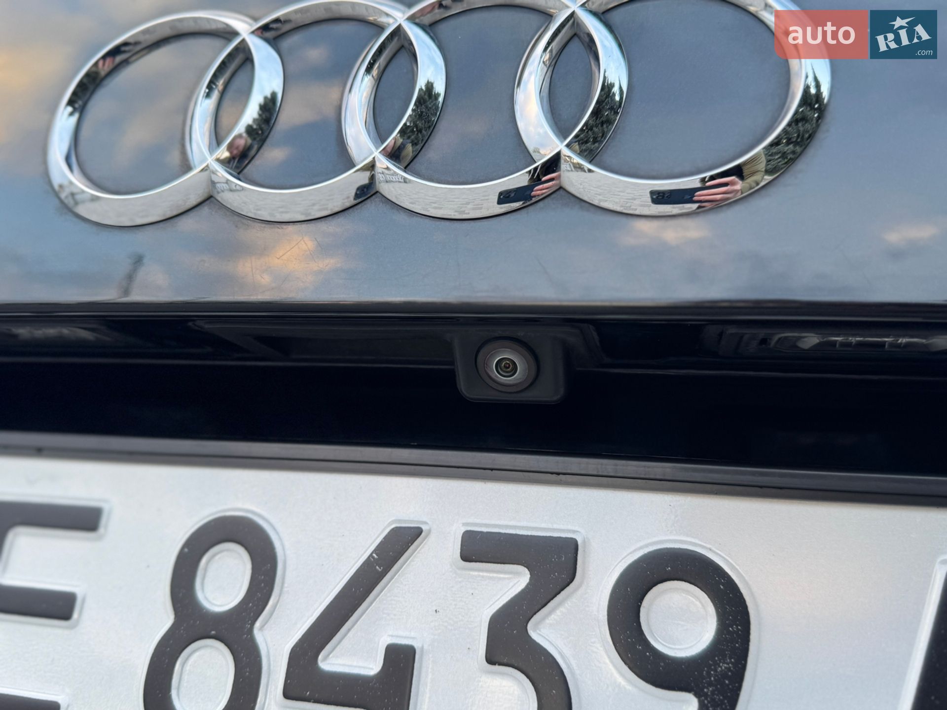 Audi Q7 2016 VIN WA1LAAF77HD026078 фото оголошення 12 з 46