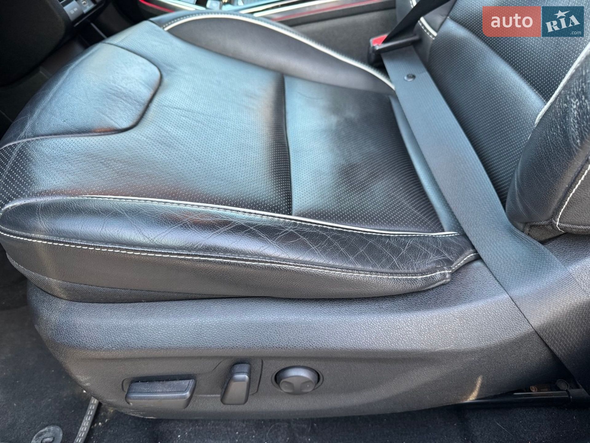 Kia Niro 2019 VIN KNACC81GFK5029511 фото оголошення 15 з 17