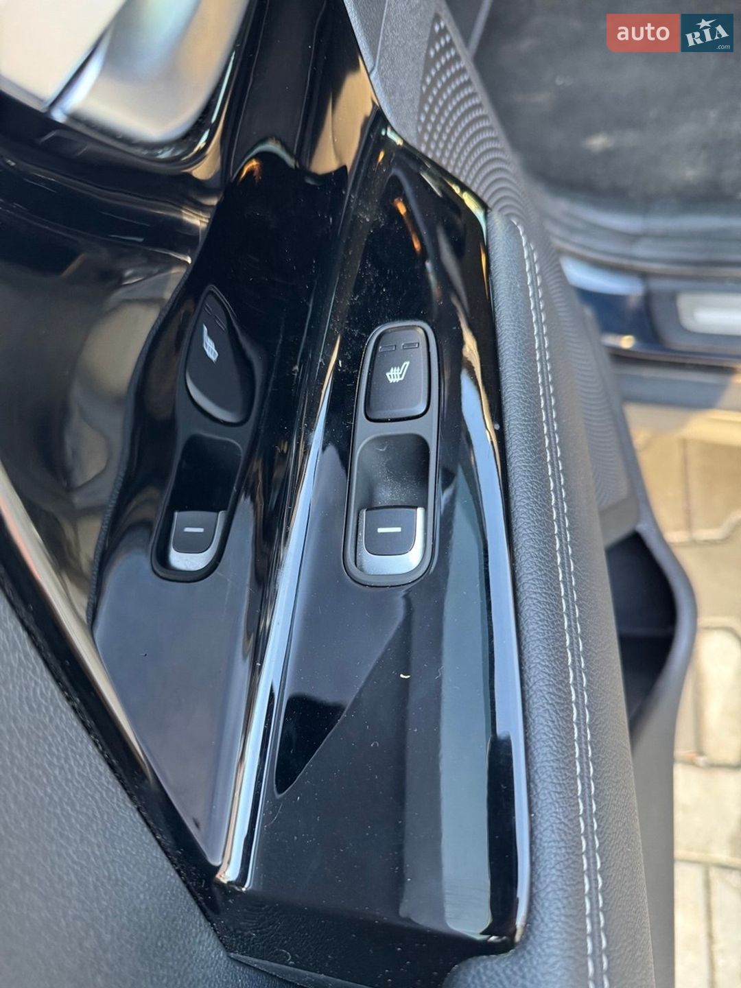 Kia Niro 2019 VIN KNACC81GFK5029511 фото оголошення 16 з 17