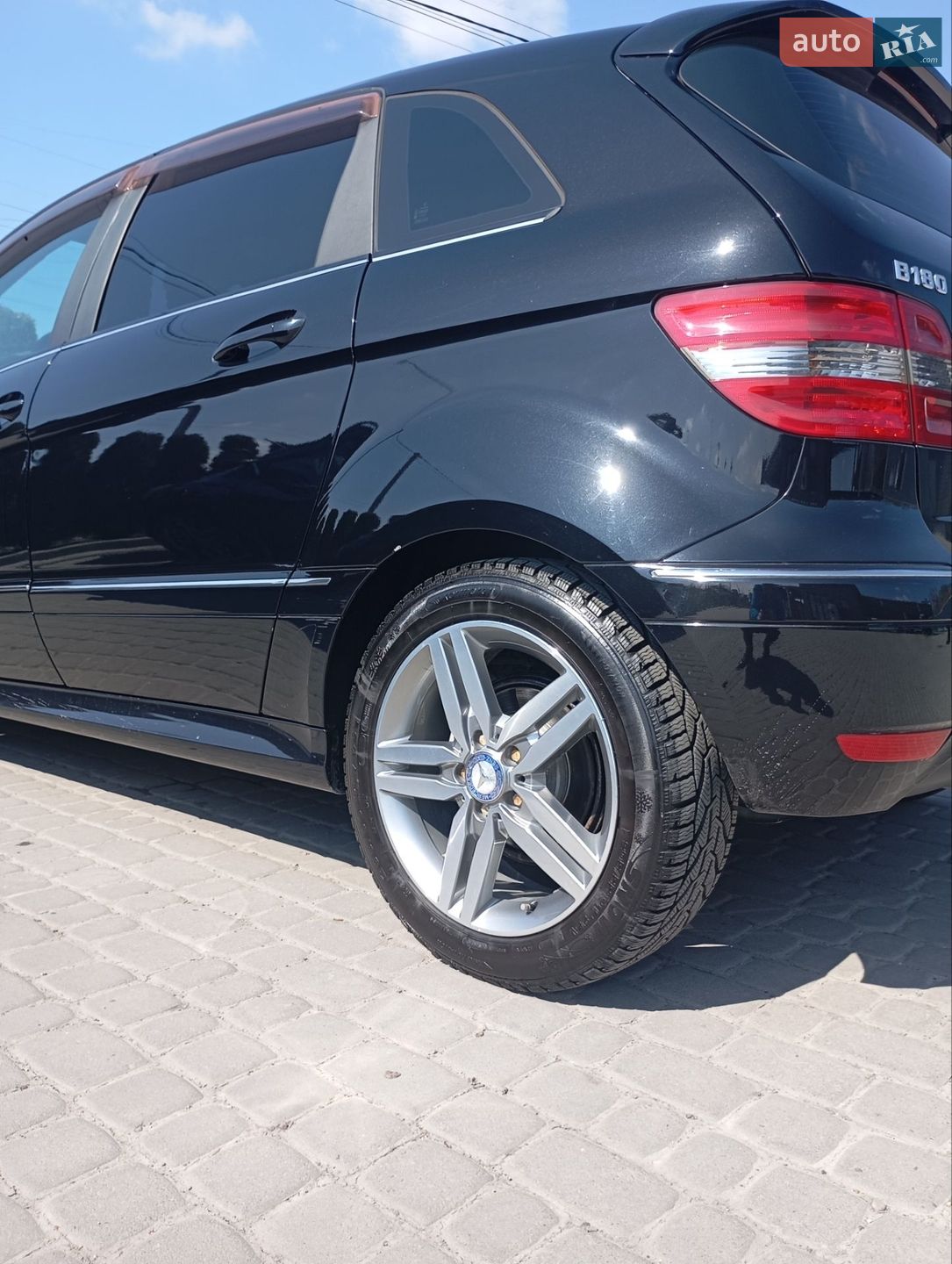 Mercedes-Benz B-Class 2011 VIN WDD2452322J686732 фото оголошення 8 з 37