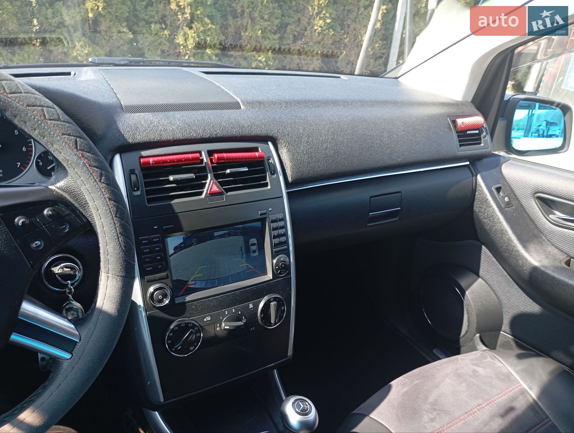 Mercedes-Benz B-Class 2011 VIN WDD2452322J686732 фото оголошення 13 з 37