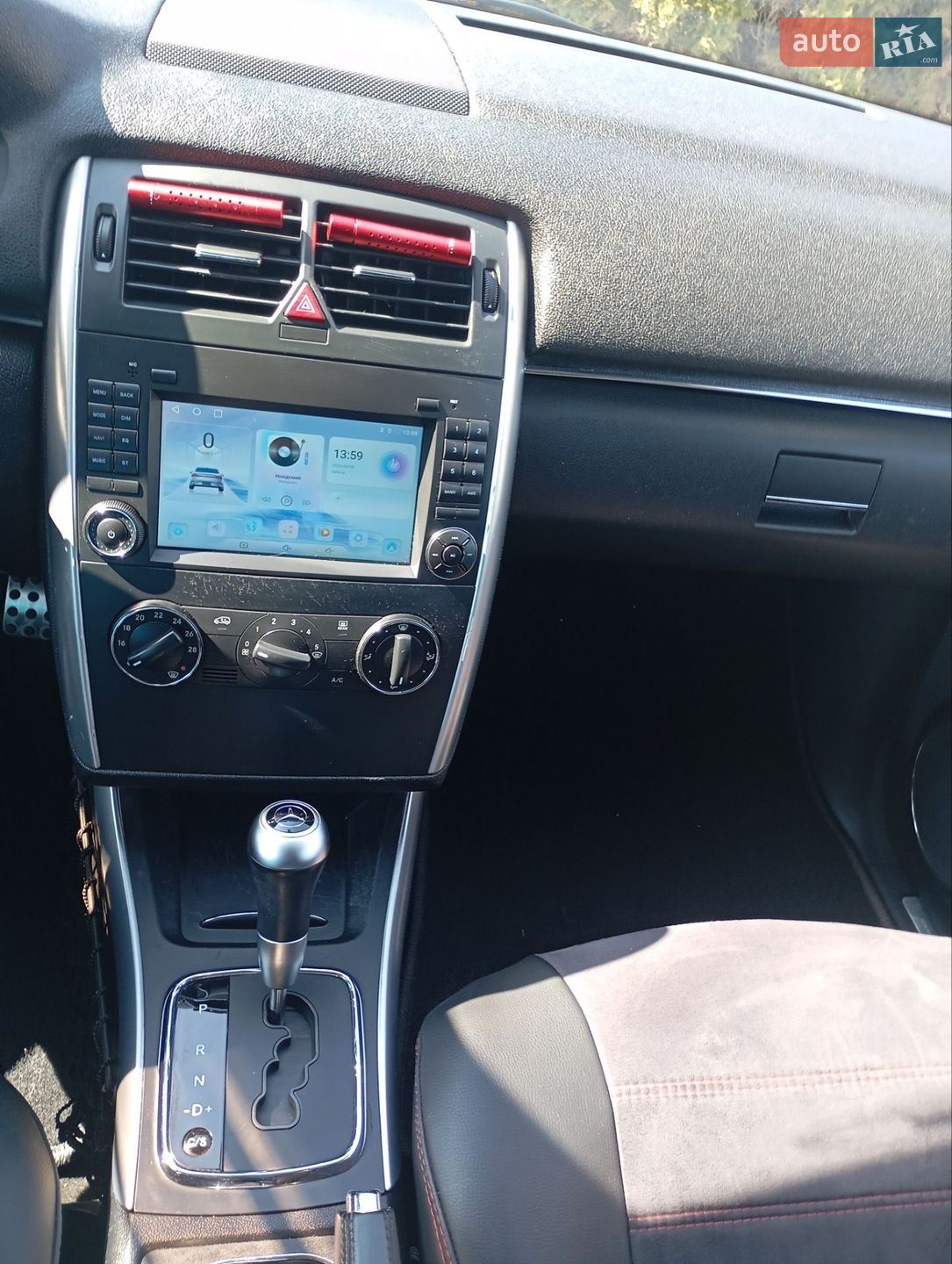 Mercedes-Benz B-Class 2011 VIN WDD2452322J686732 фото оголошення 14 з 37