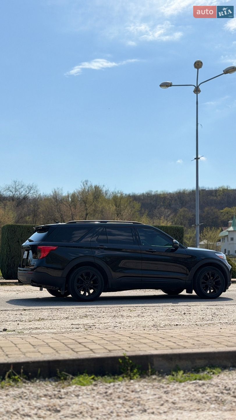 Ford Explorer 2021 VIN 1FMSK8FH3MGB45556 фото оголошення 5 з 27