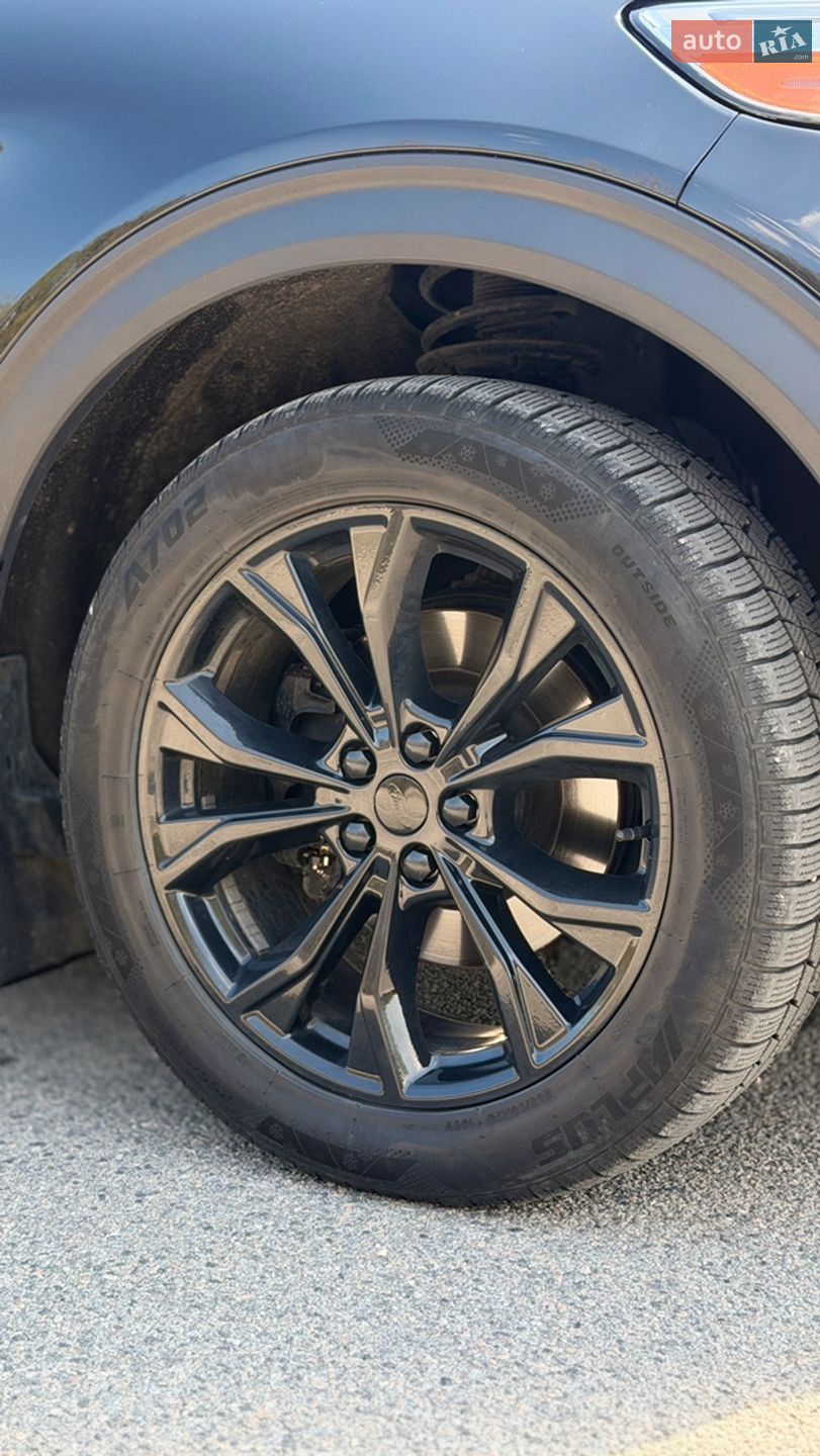 Ford Explorer 2021 VIN 1FMSK8FH3MGB45556 фото оголошення 6 з 27