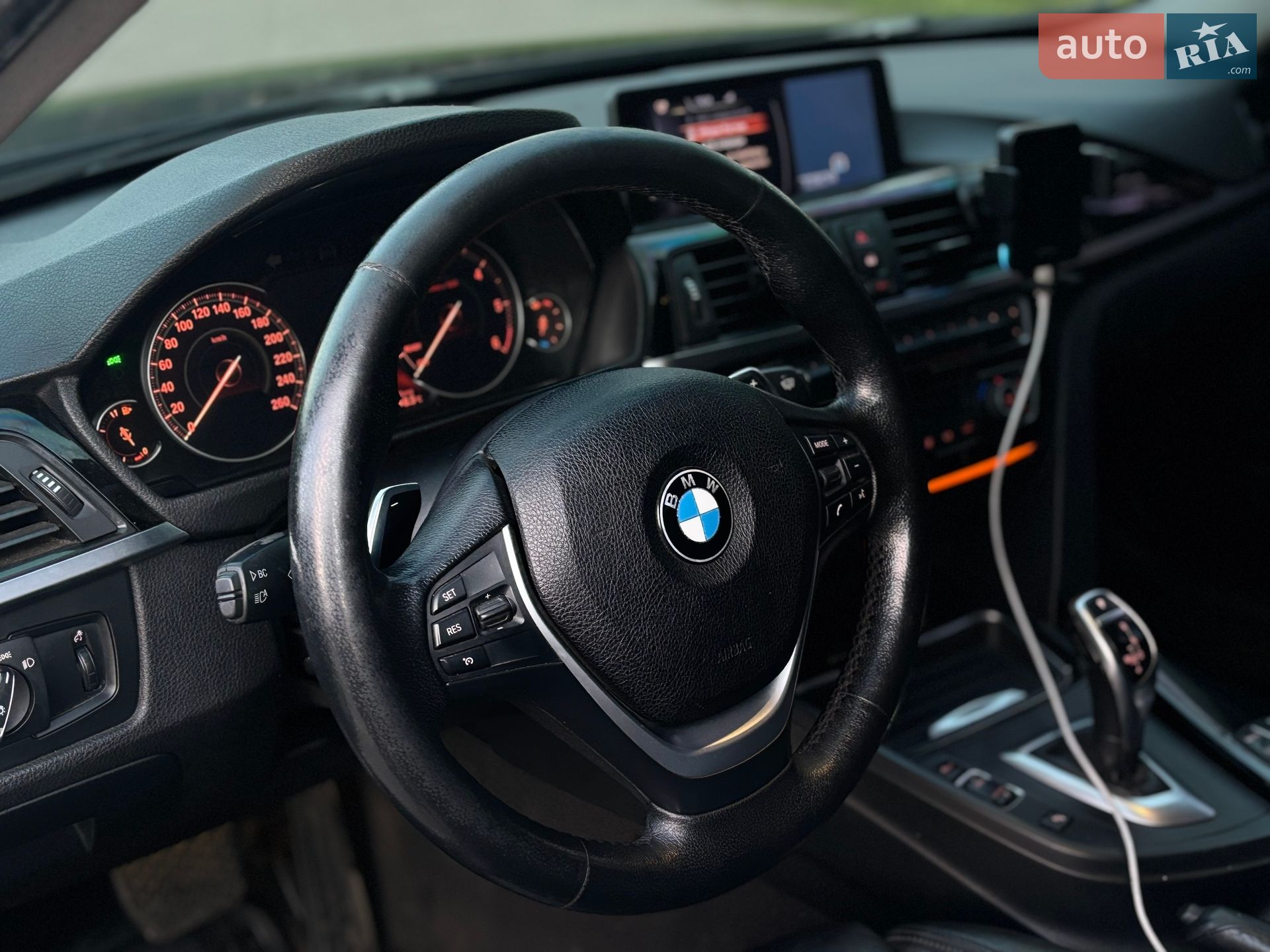 BMW 3 Series 2012 VIN WBA3D31060F247213 фото оголошення 8 з 14