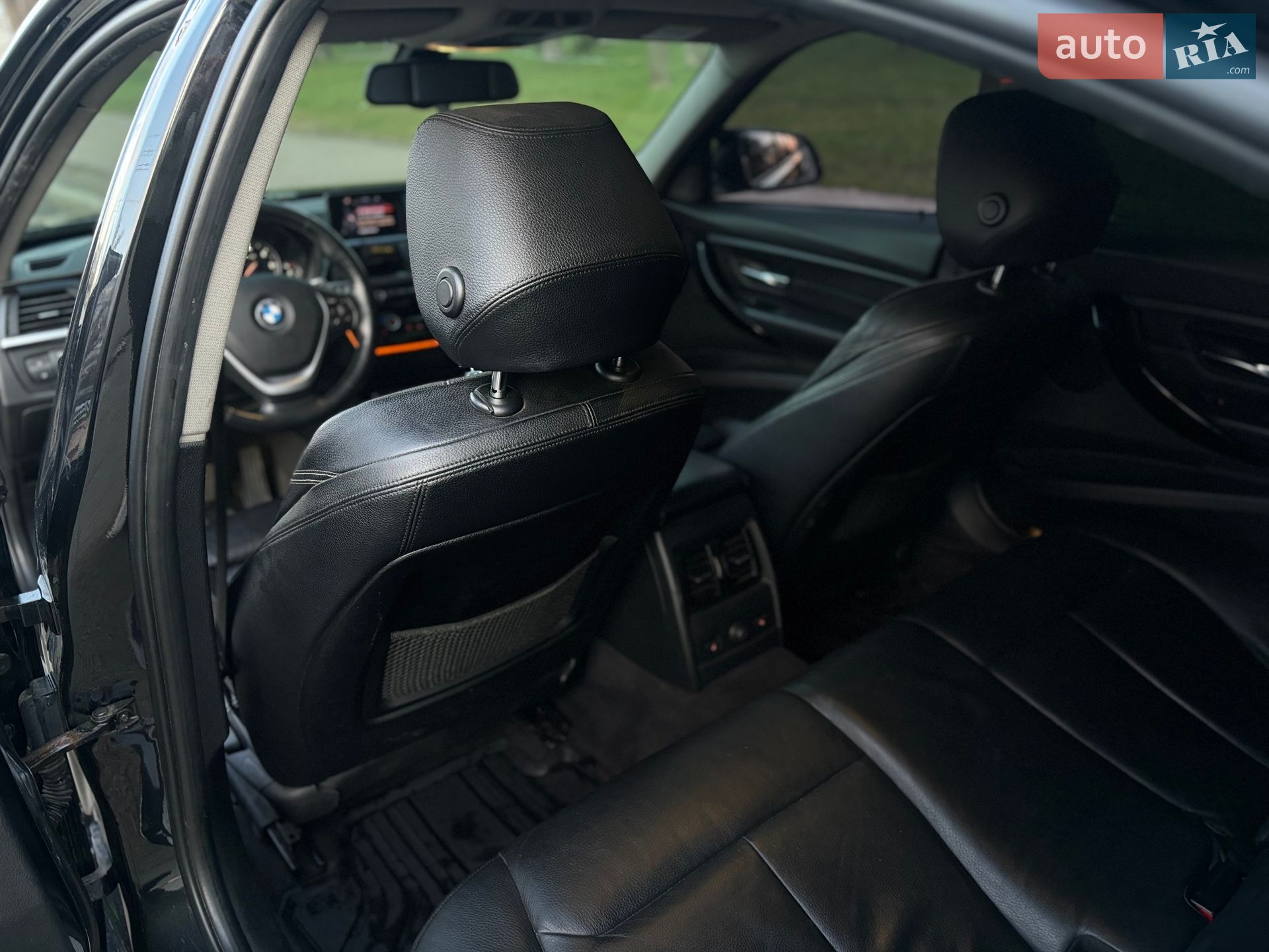 BMW 3 Series 2012 VIN WBA3D31060F247213 фото оголошення 12 з 14