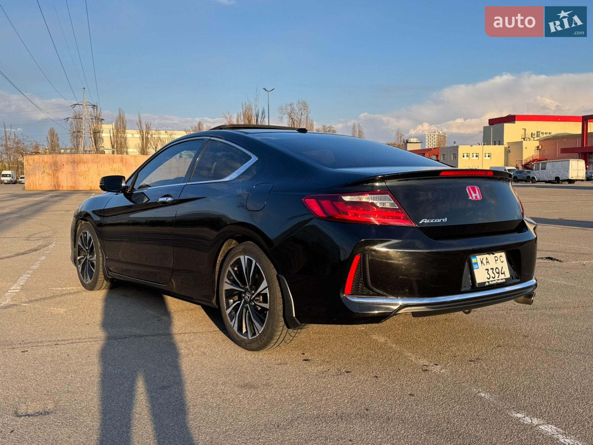Honda Accord 2017 VIN 1HGCT1B82HA008105 фото оголошення 7 з 40