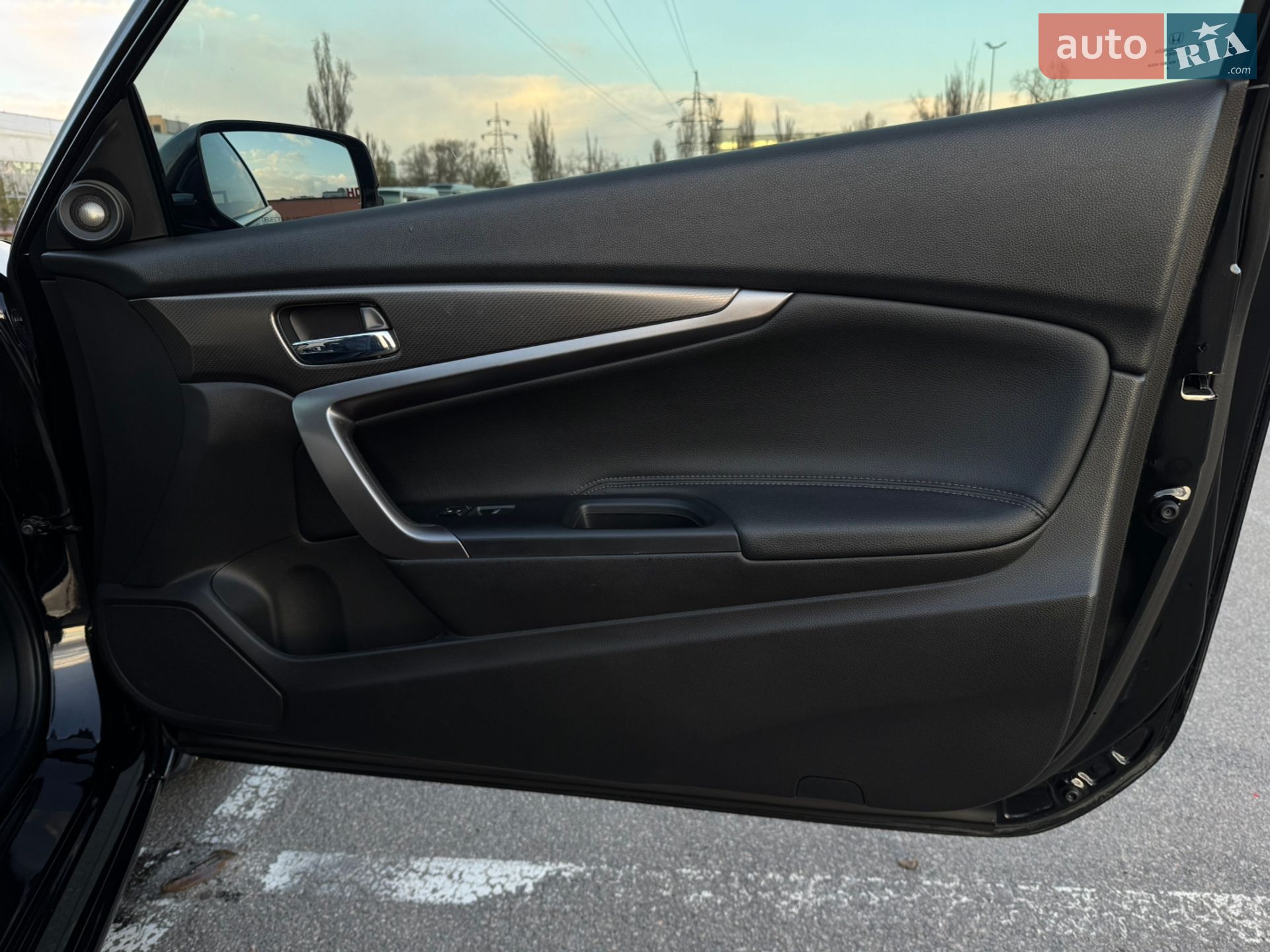 Honda Accord 2017 VIN 1HGCT1B82HA008105 фото оголошення 20 з 40