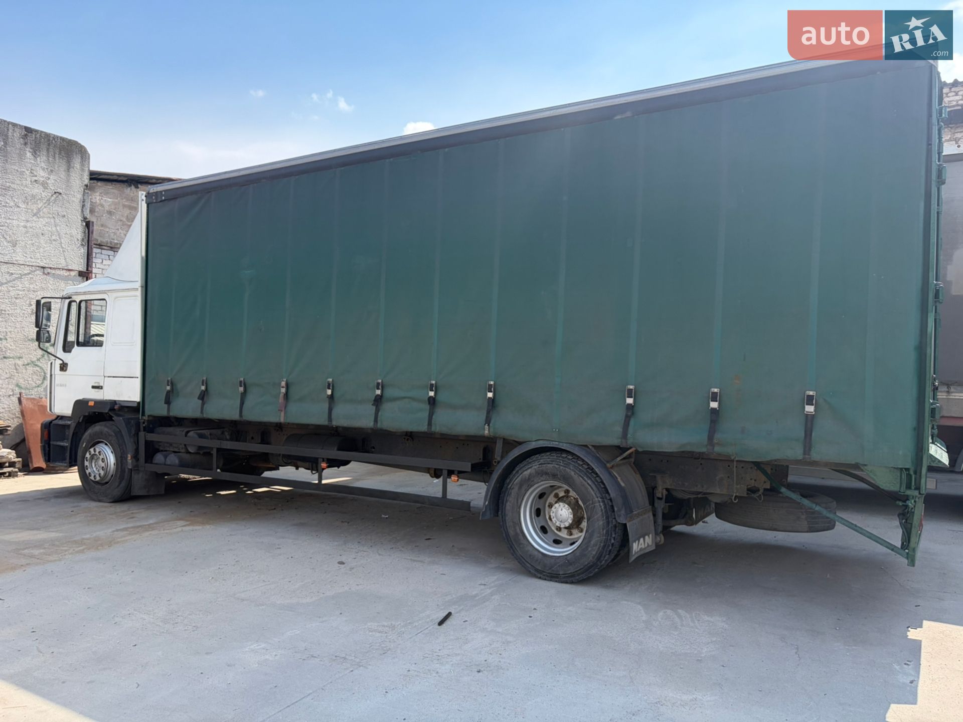 MAN 18.225 2002 VIN WMAM39ZZZ2Y097856 фото оголошення 5 з 5