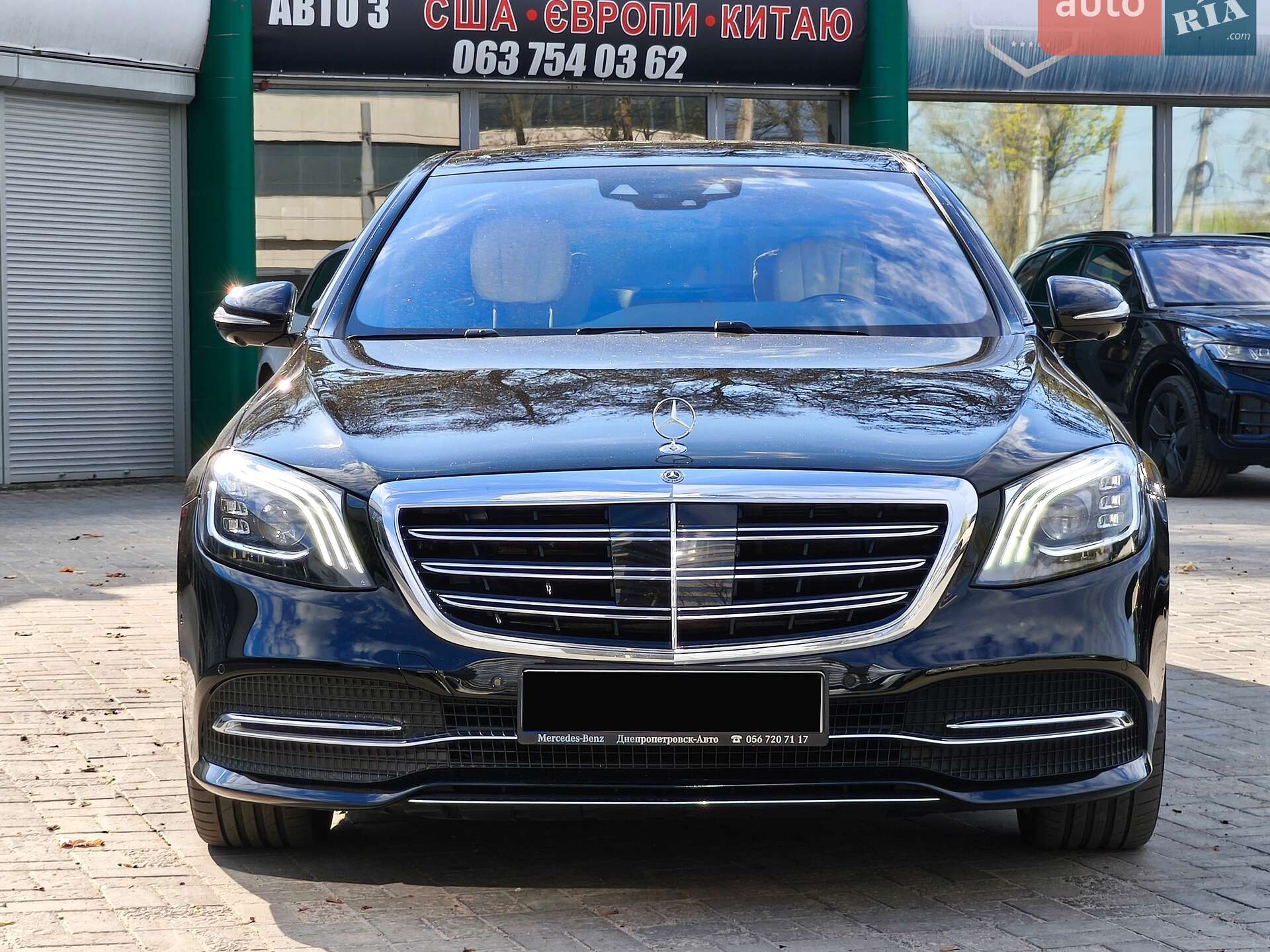 Mercedes-Benz S-Class 2018 VIN WDDUG6EB5KA463412 фото оголошення 4 з 44
