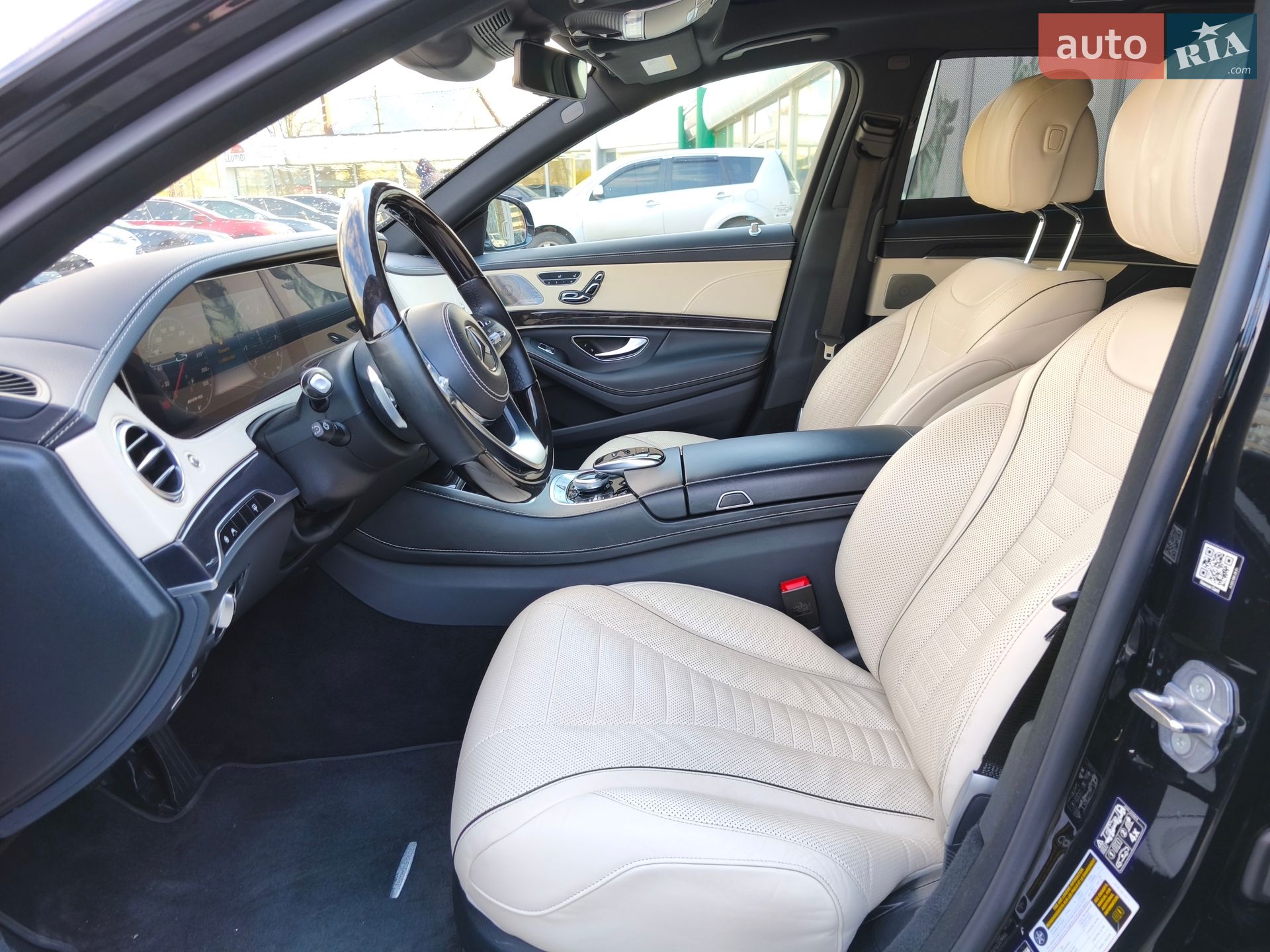 Mercedes-Benz S-Class 2018 VIN WDDUG6EB5KA463412 фото оголошення 10 з 44