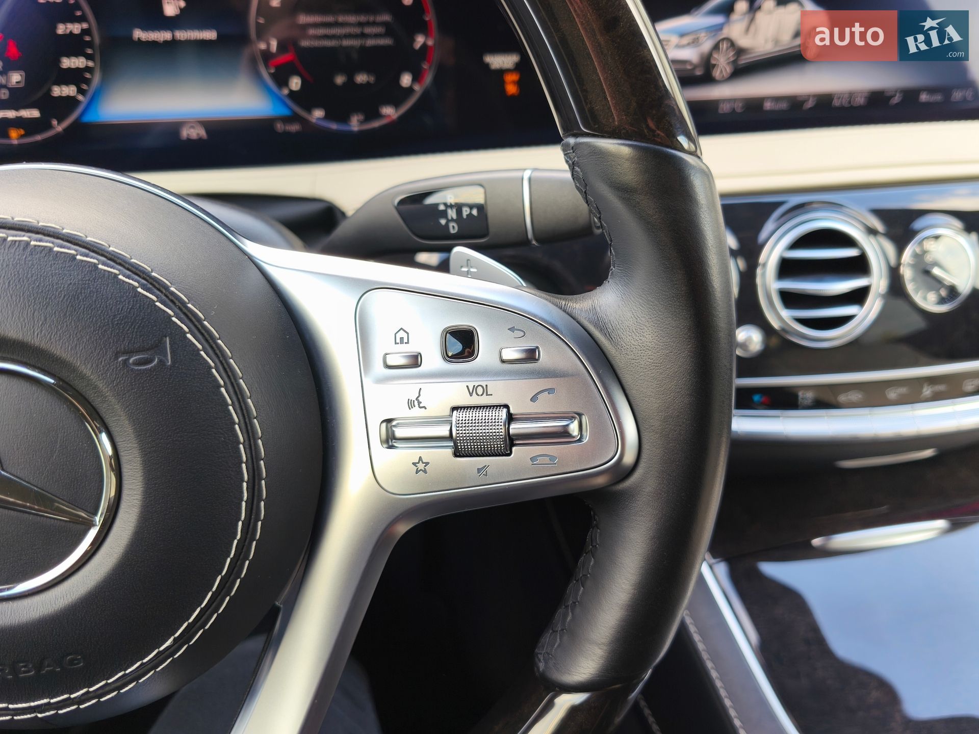 Mercedes-Benz S-Class 2018 VIN WDDUG6EB5KA463412 фото оголошення 35 з 44