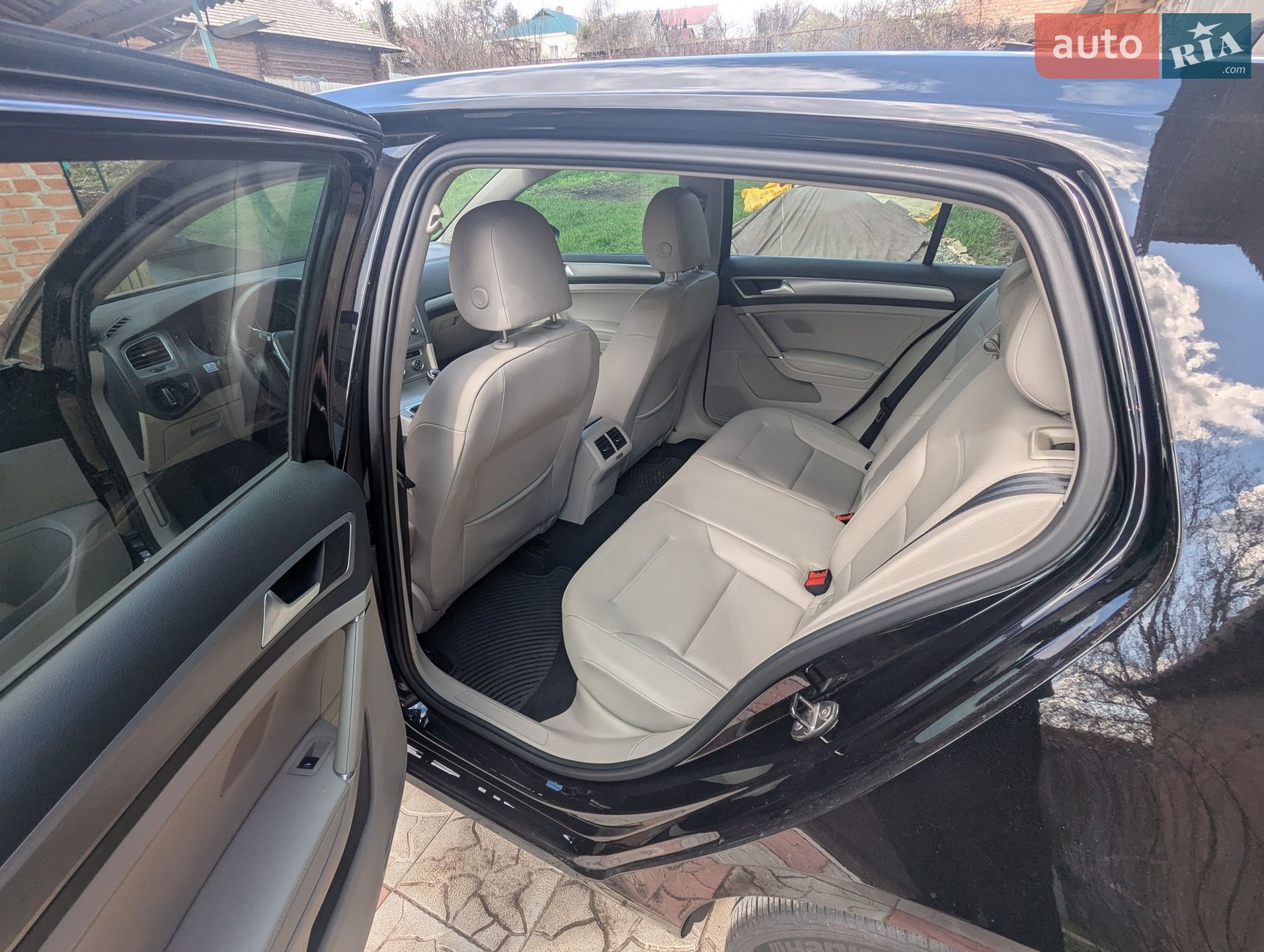 VOLKSWAGEN GOLF 2015 VIN 3VWRA7AU6FM090711 фото оголошення 10 з 15
