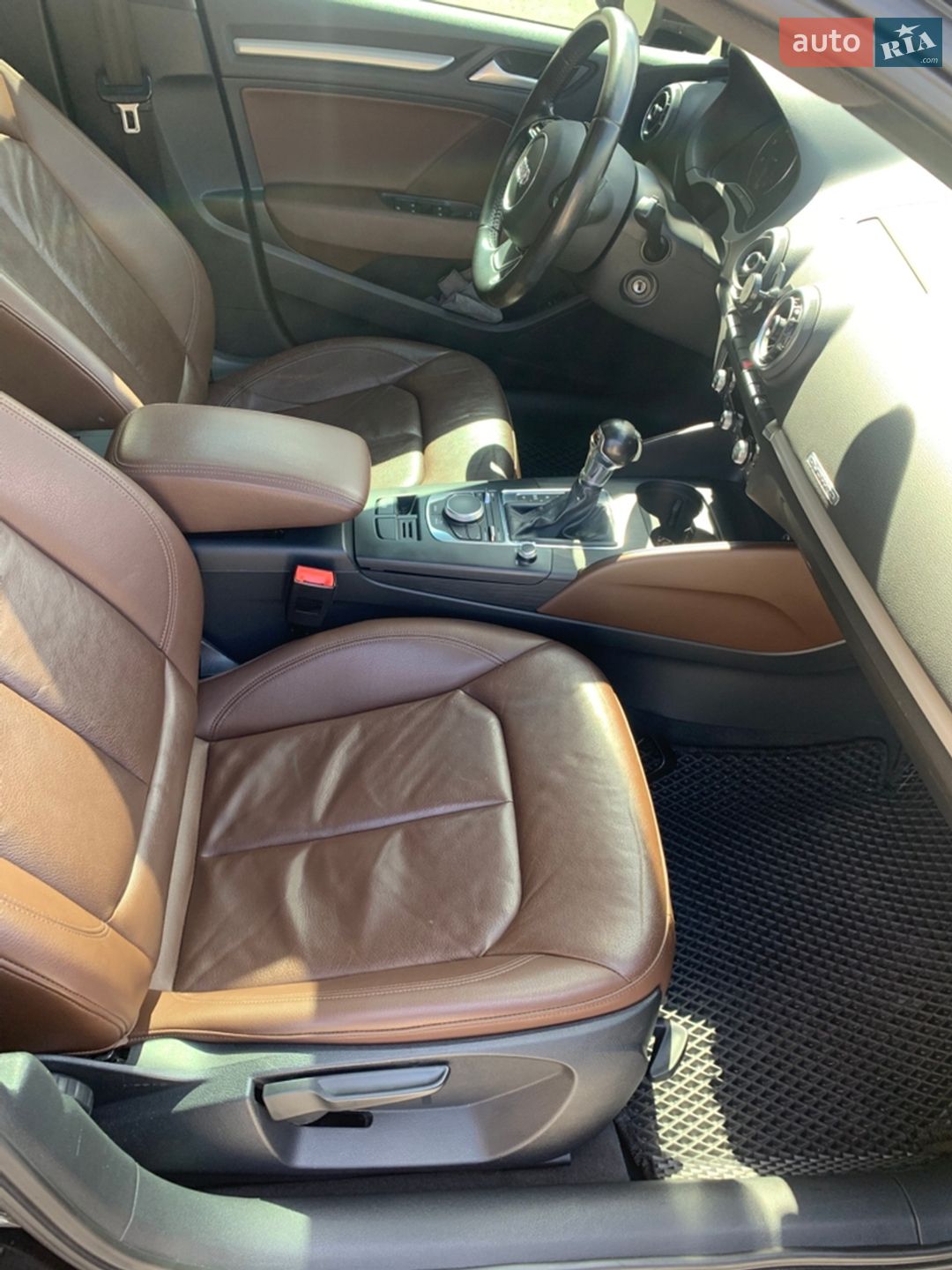 Audi A3 2015 VIN WAUBFGFF9F1123016 фото оголошення 12 з 16