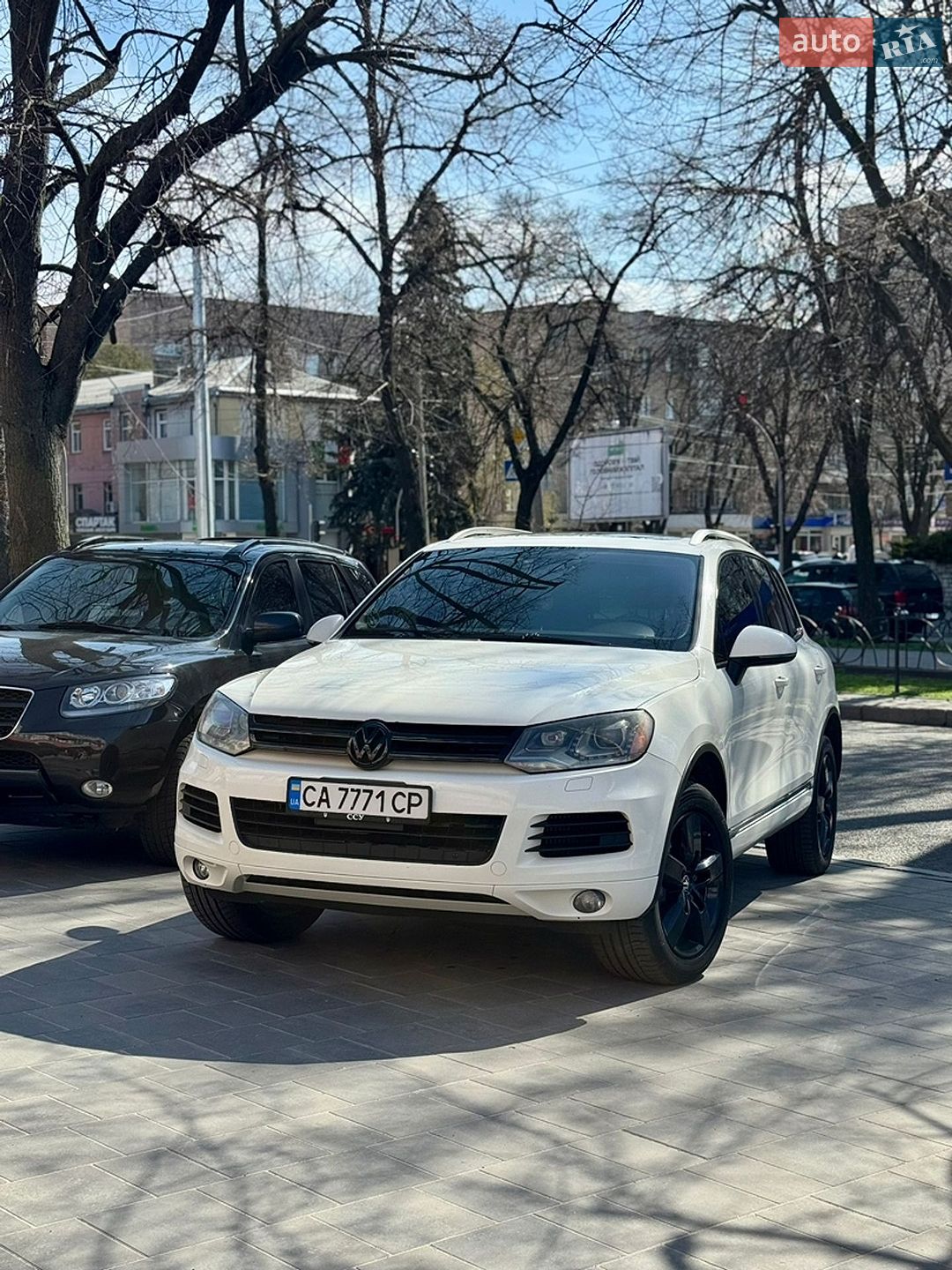 Volkswagen Touareg 2011 VIN WVGFK9BP4BD007009 фото оголошення 2 з 43