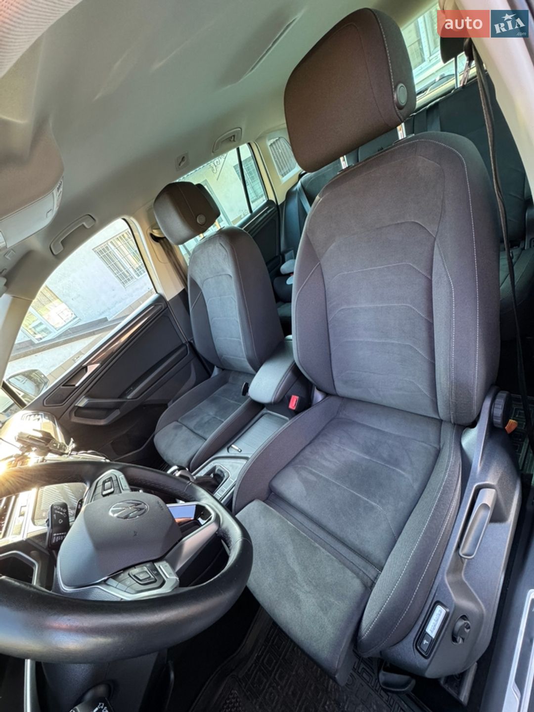 Volkswagen Tiguan 2023 VIN WVGZZZ5N9PW061226 фото оголошення 101 з 361