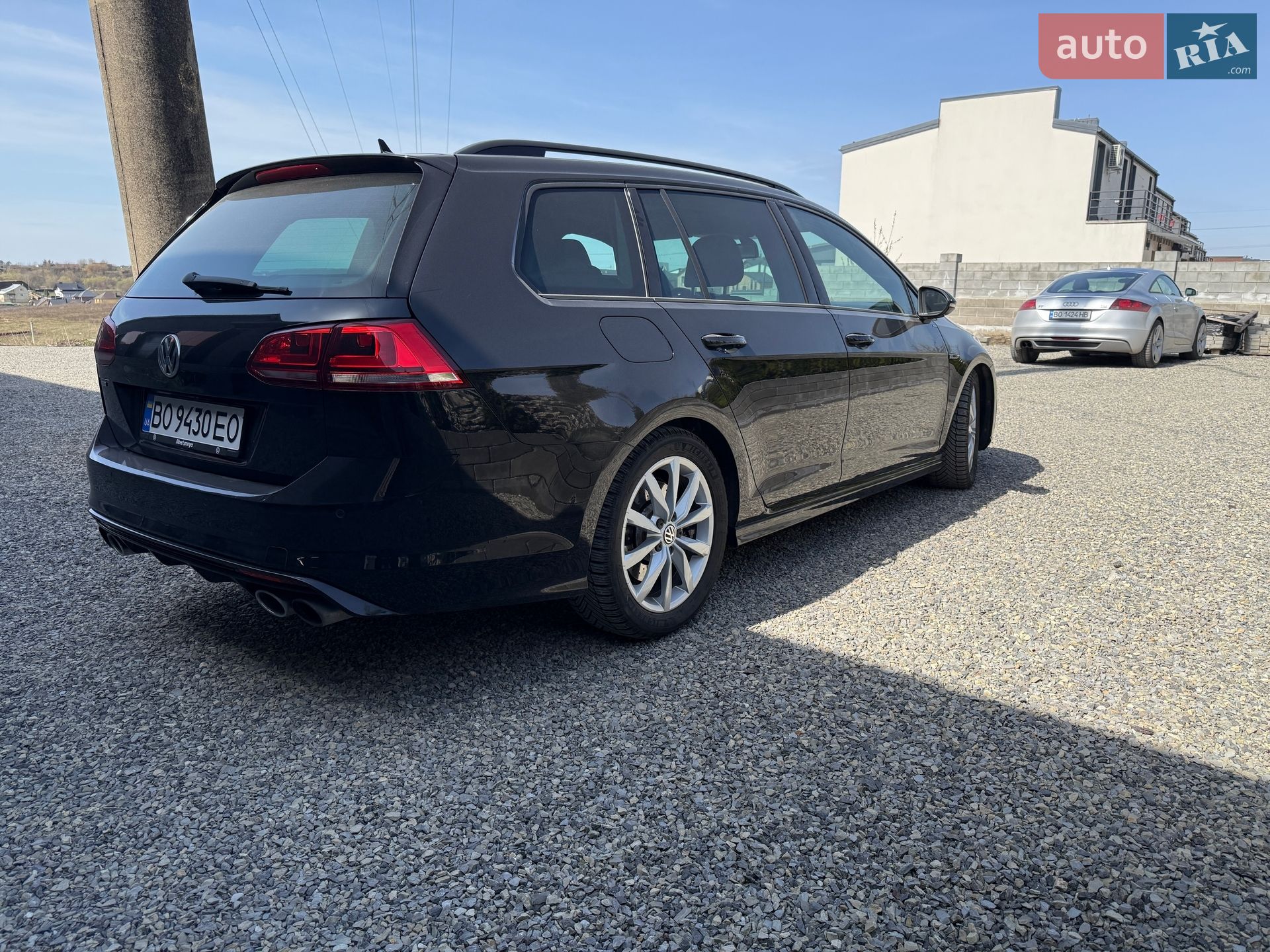 Volkswagen Golf R 2015 VIN WVWZZZAUZGP565065 фото оголошення 2 з 27