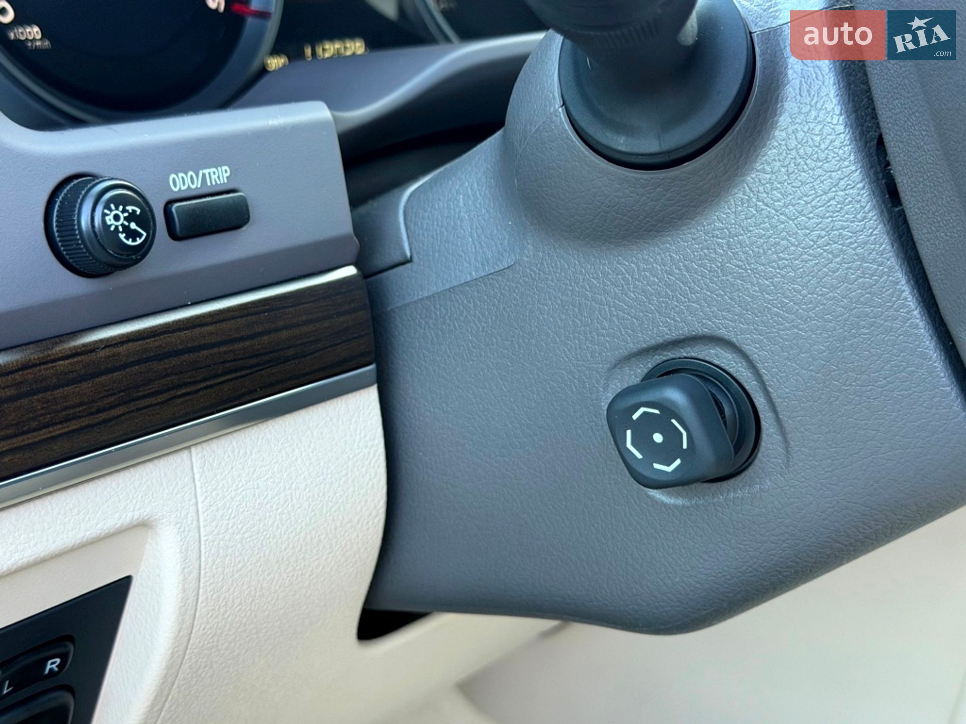 Toyota Land Cruiser 2021 VIN JTMCV05J804325651 фото оголошення 49 з 104