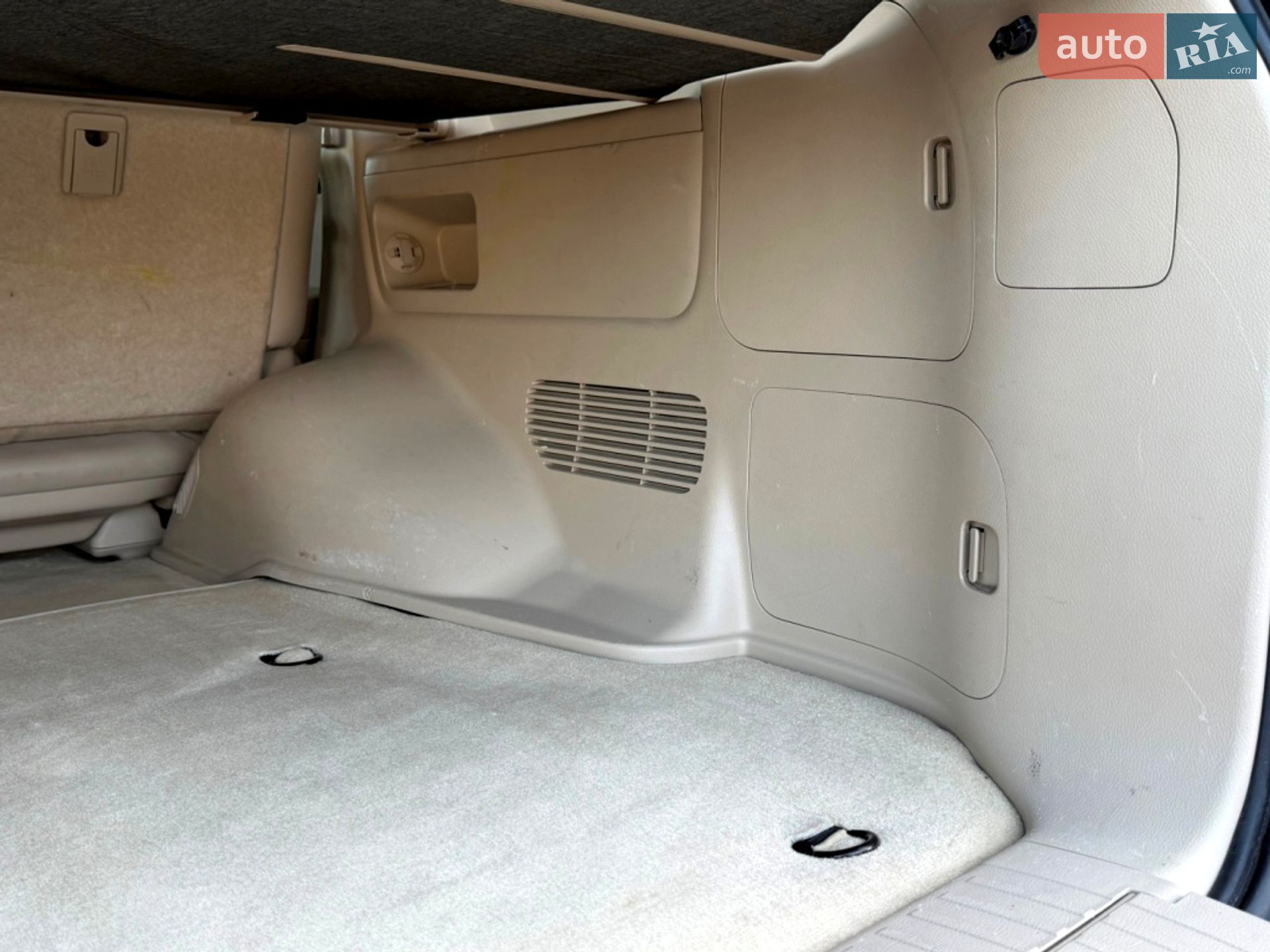 Toyota Land Cruiser 2021 VIN JTMCV05J804325651 фото оголошення 99 з 104