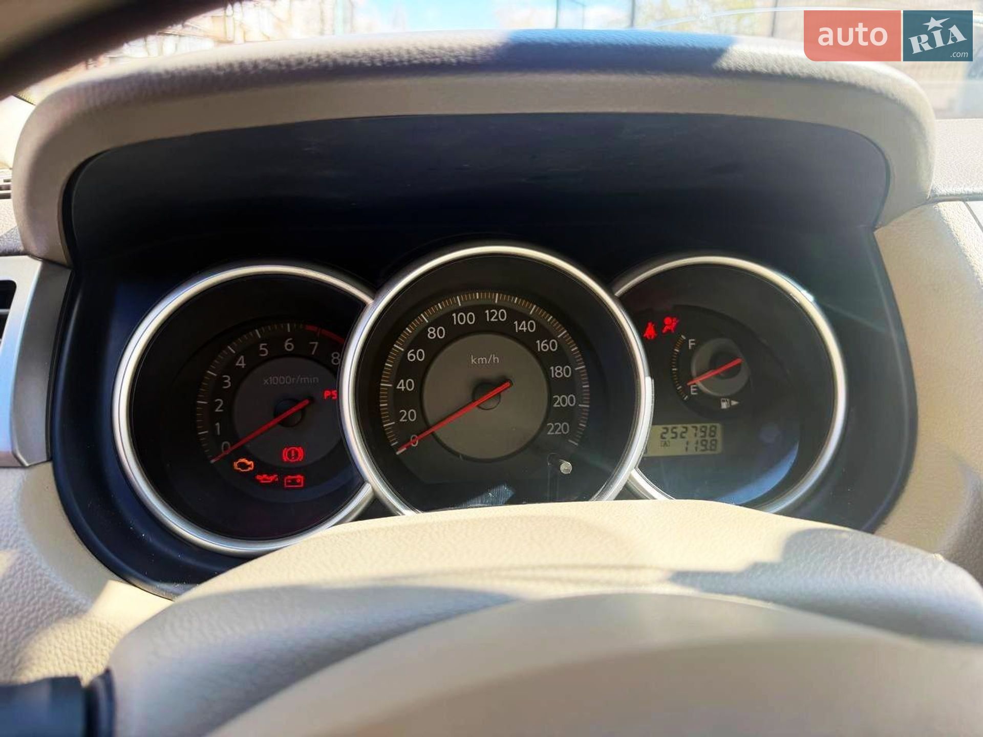 Nissan TIIDA 2008 VIN JN1CC13CX8T010144 фото оголошення 6 з 10
