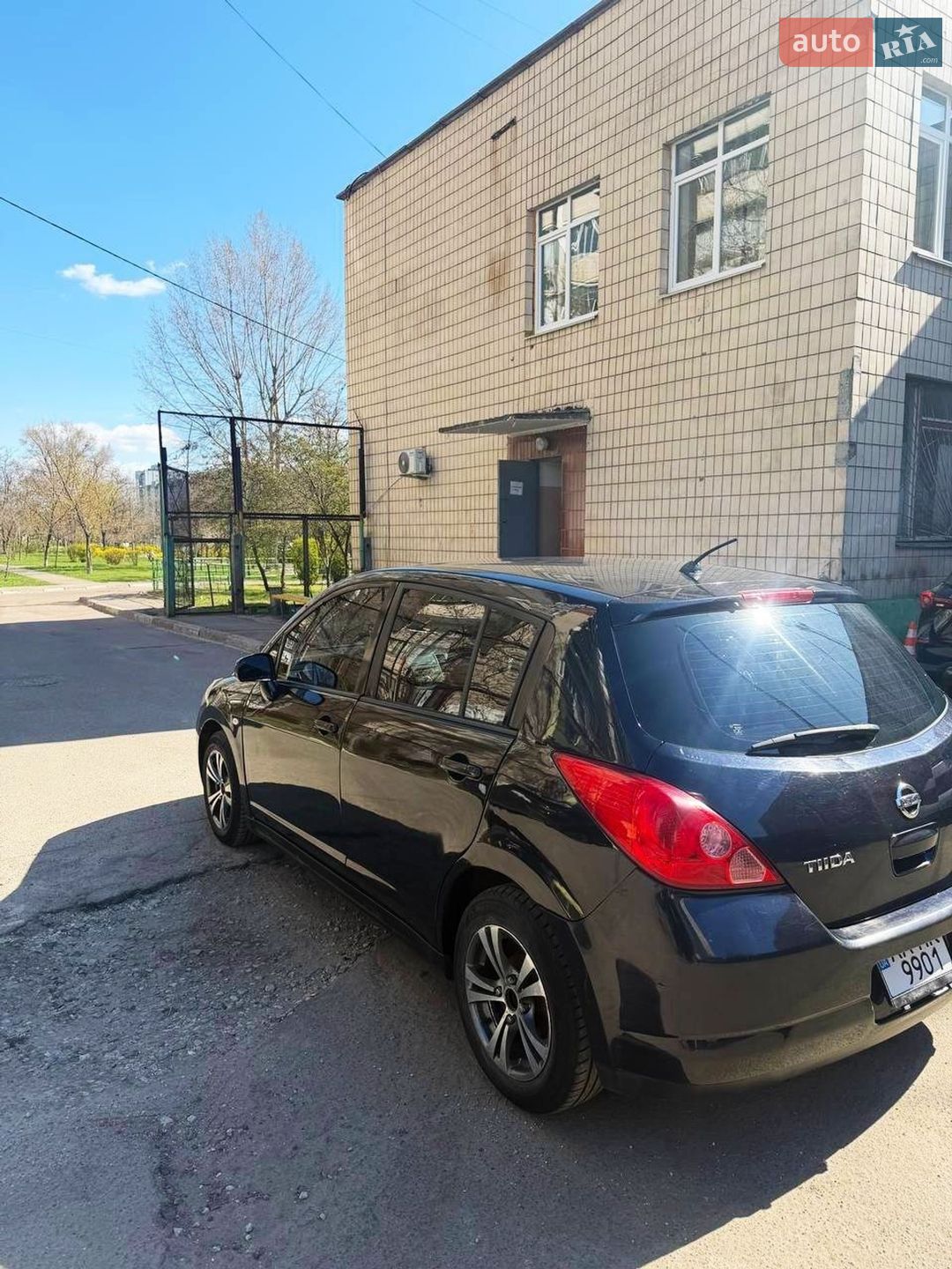 Nissan TIIDA 2008 VIN JN1CC13CX8T010144 фото оголошення 3 з 10