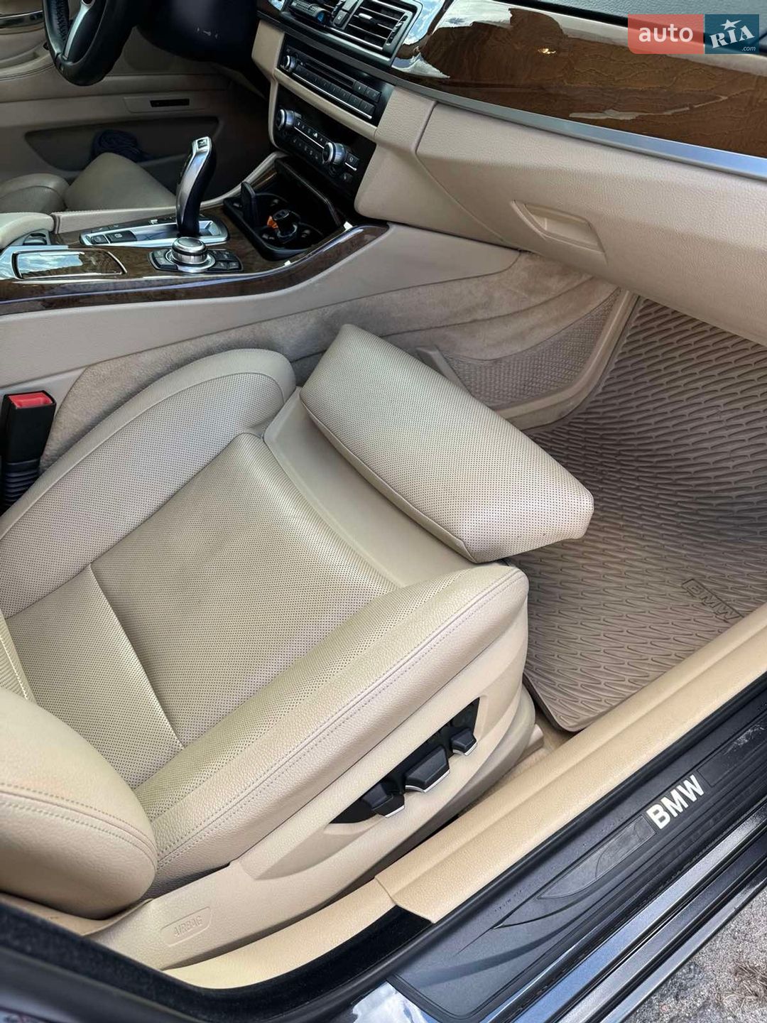 BMW 525D 2012 VIN WBAXA11030DX22407 фото оголошення 16 з 33