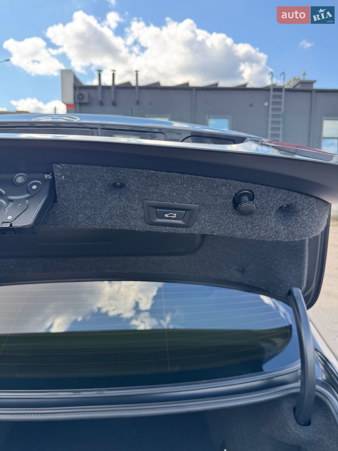 BMW 525D 2012 VIN WBAXA11030DX22407 фото оголошення 17 з 33