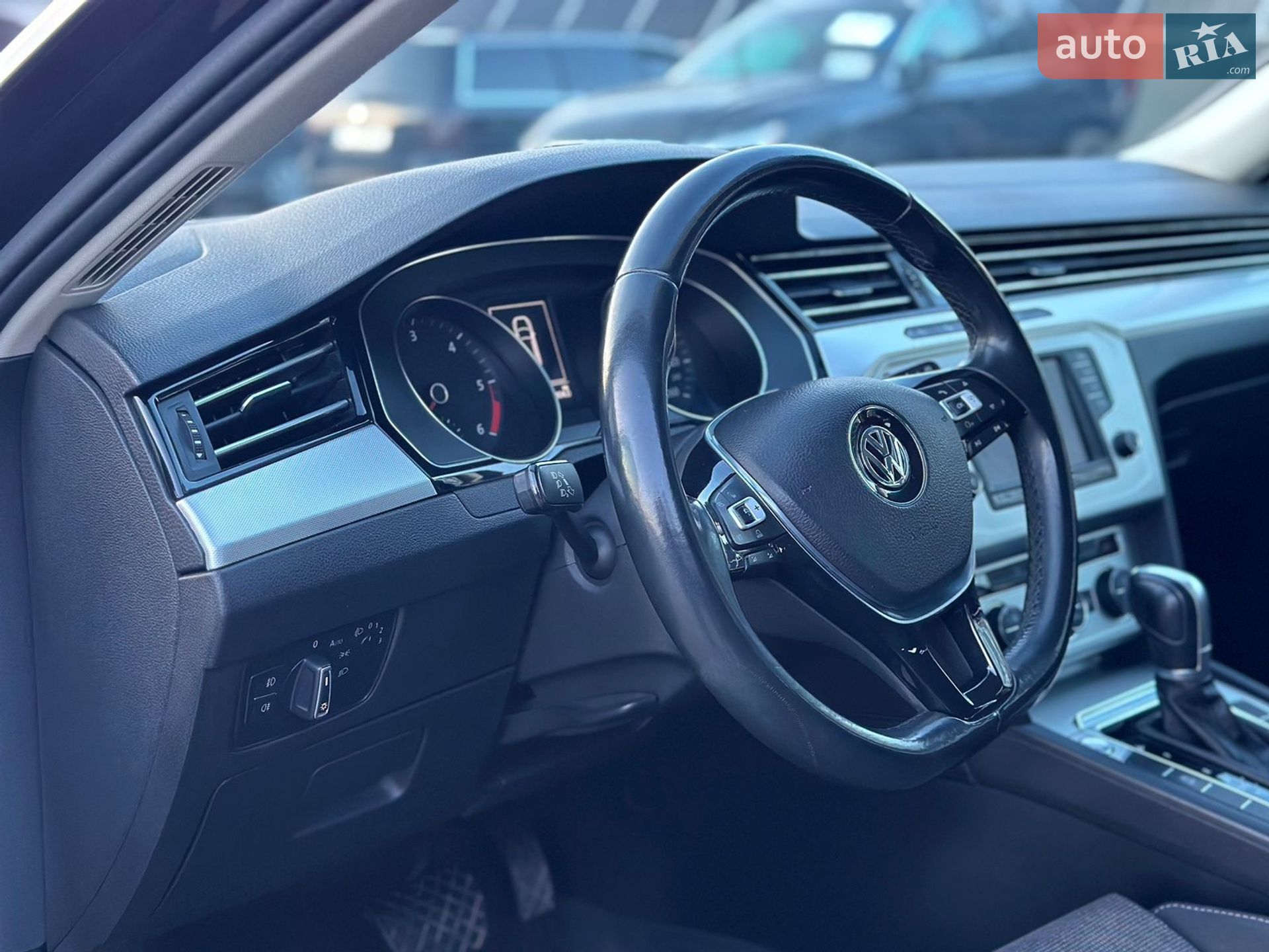 Volkswagen Passat 2017 VIN WVWZZZ3CZHP027183 фото оголошення 9 з 30