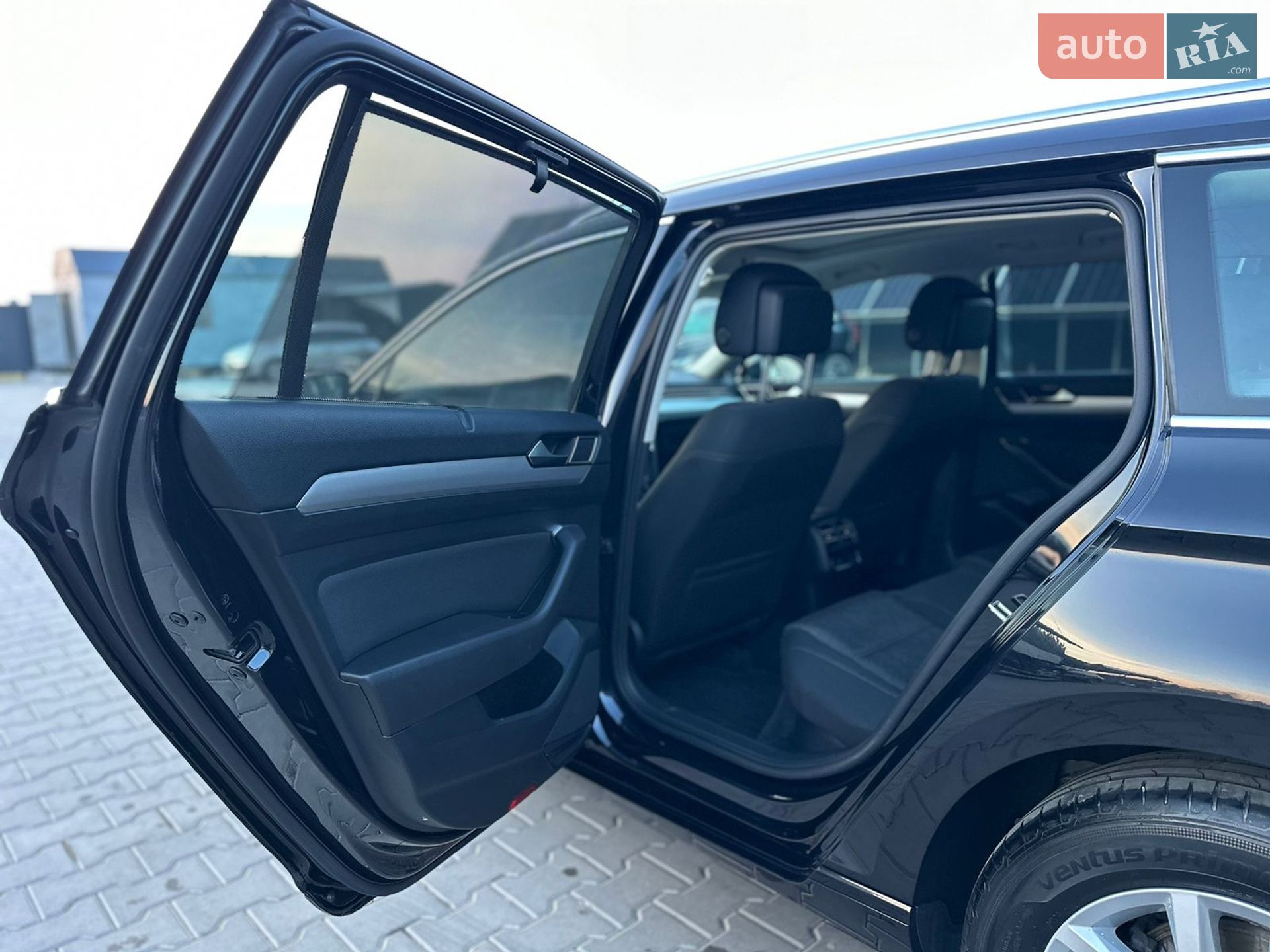 Volkswagen Passat 2017 VIN WVWZZZ3CZHP027183 фото оголошення 15 з 30