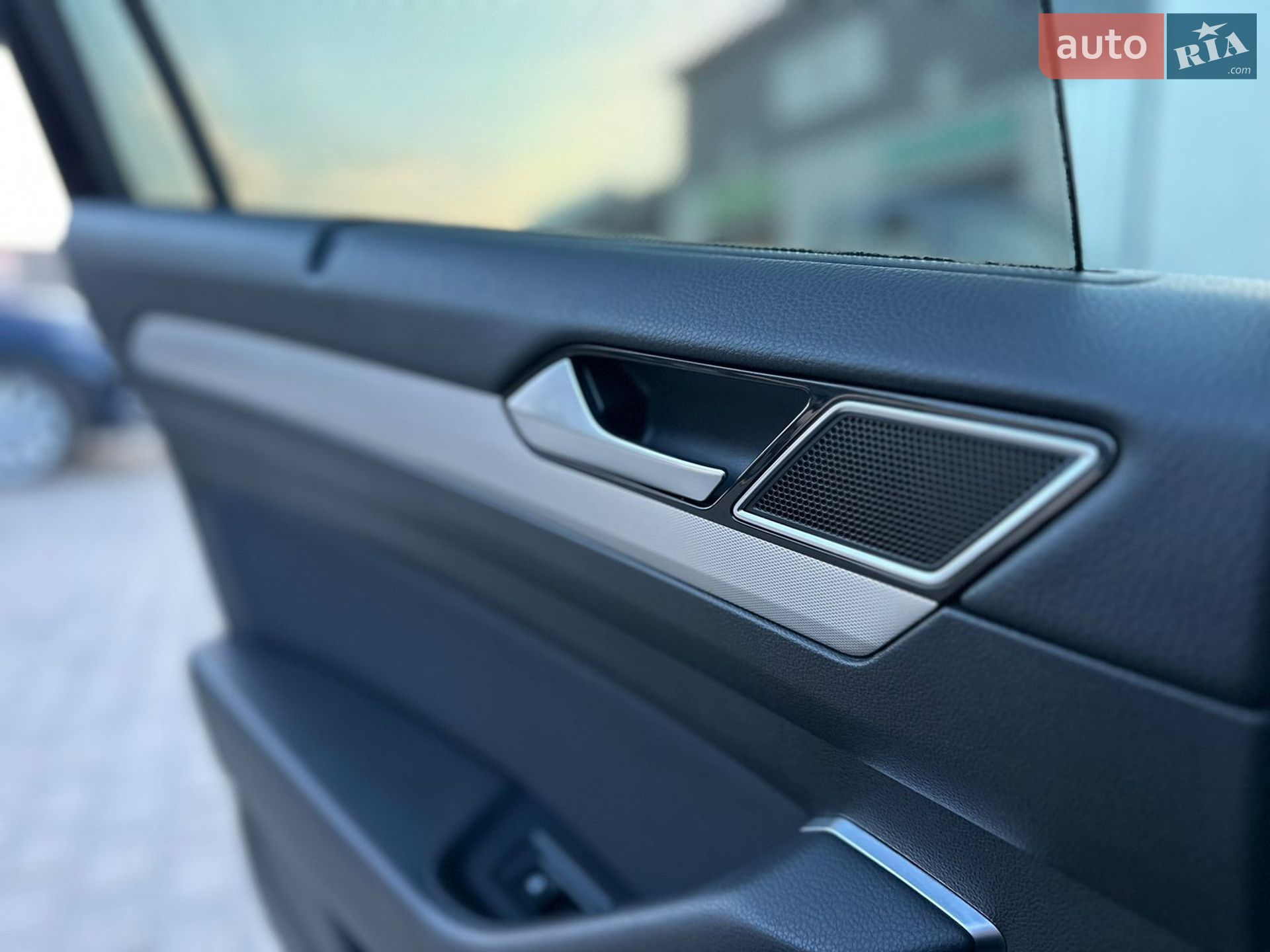 Volkswagen Passat 2017 VIN WVWZZZ3CZHP027183 фото оголошення 18 з 30