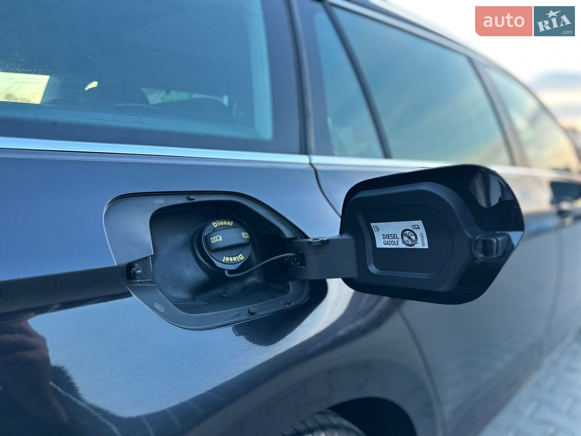 Volkswagen Passat 2017 VIN WVWZZZ3CZHP027183 фото оголошення 20 з 30