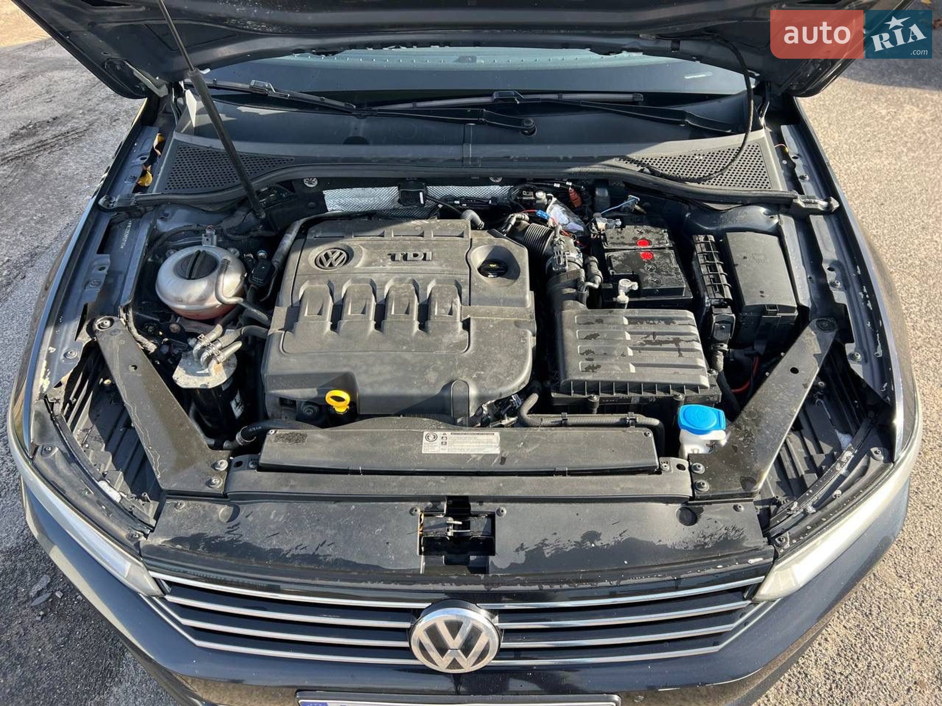 Volkswagen Passat 2017 VIN WVWZZZ3CZHP027183 фото оголошення 30 з 30