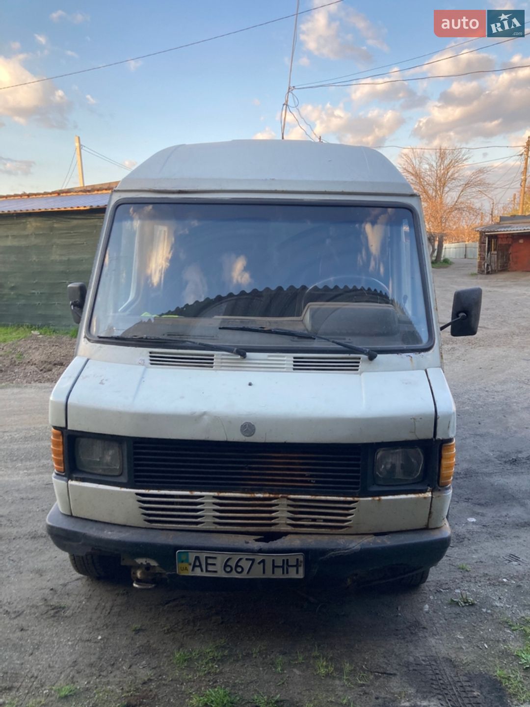 Mercedes-Benz T1 1994 VIN WDB6013621P109585 фото оголошення 2 з 10
