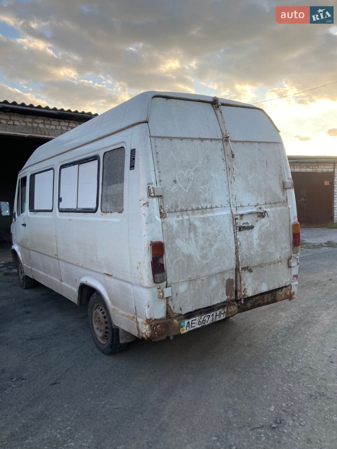 Mercedes-Benz T1 1994 VIN WDB6013621P109585 фото оголошення 7 з 10