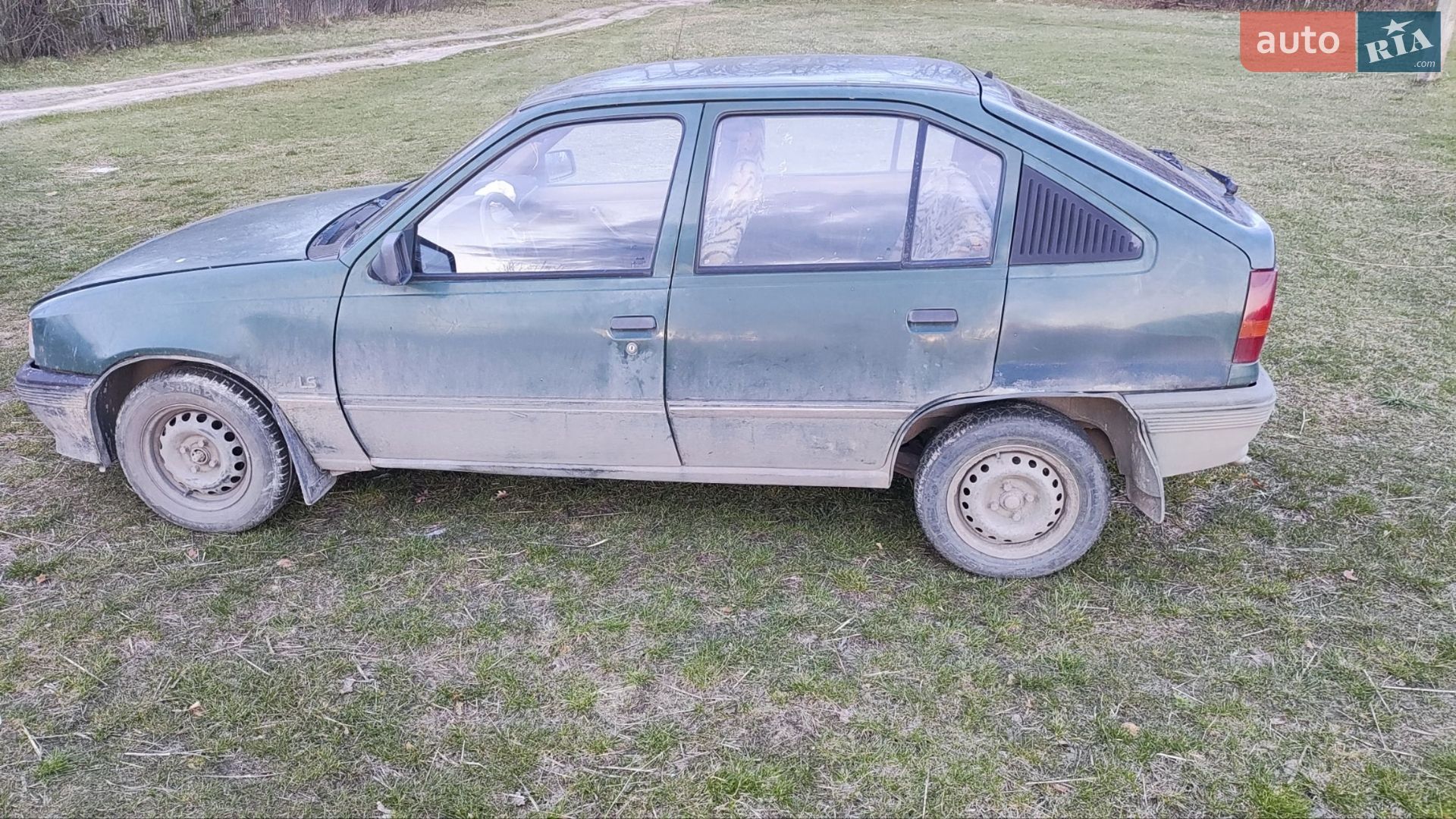 Opel Kadett 1987 VIN W0L000034H2602172 фото оголошення 11 з 13