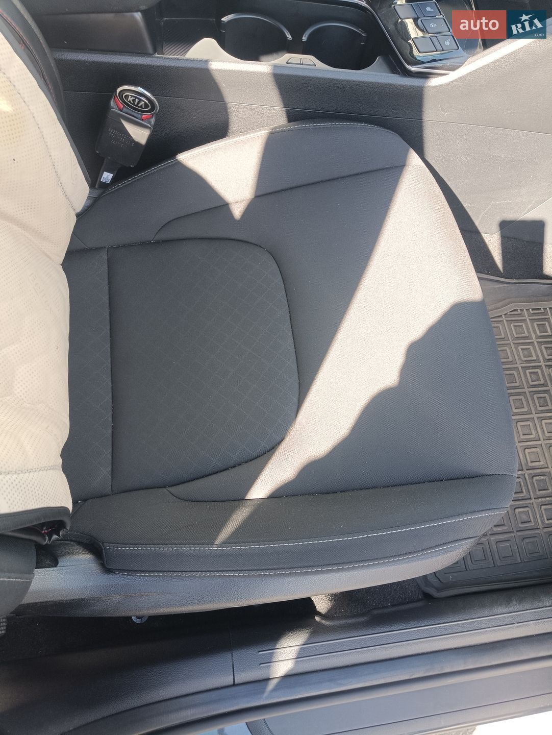 Kia Sportage 2022 VIN U5YPU81BGNL076681 фото оголошення 28 з 68