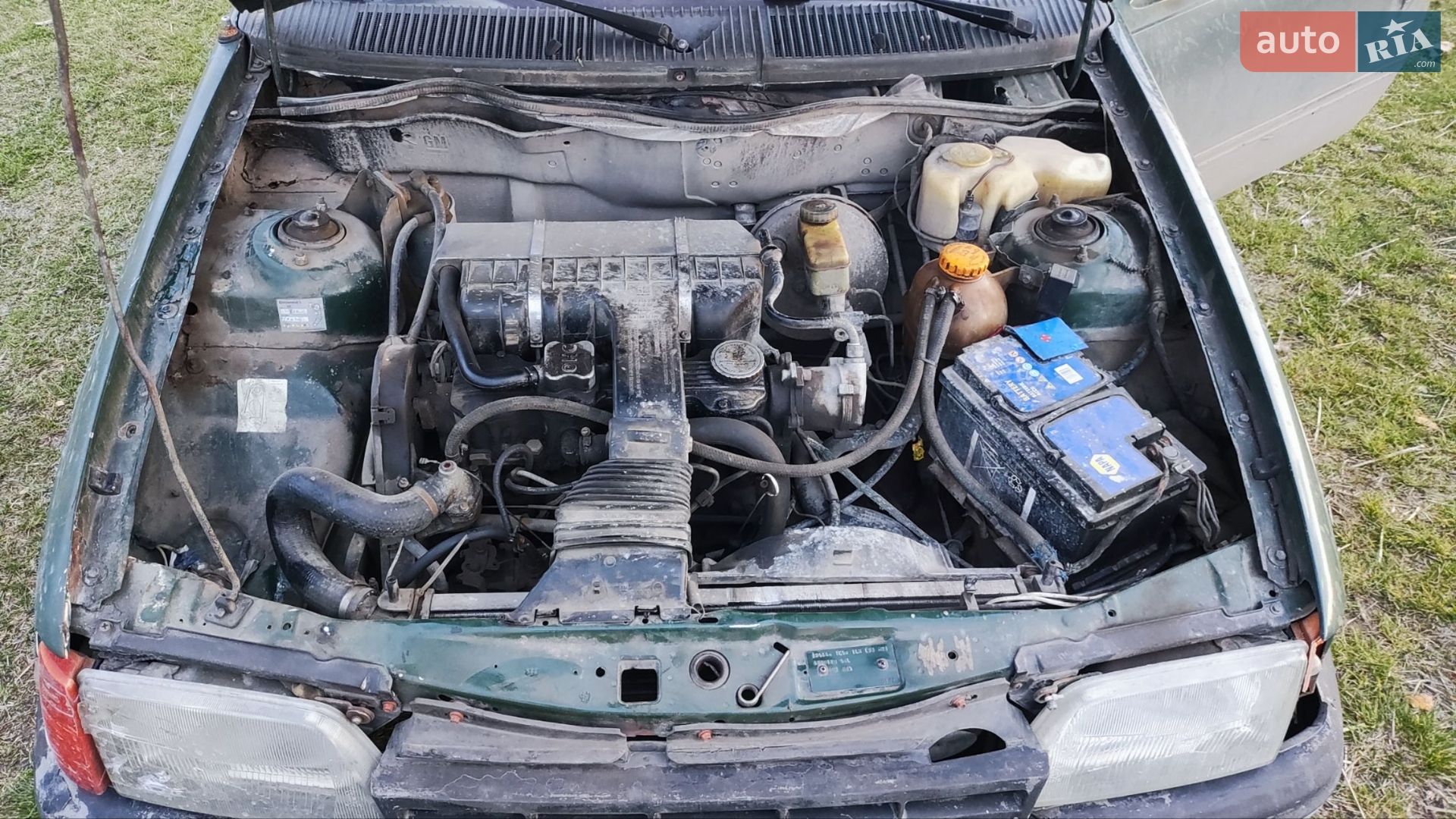 Opel Kadett 1987 VIN W0L000034H2602172 фото оголошення 12 з 13