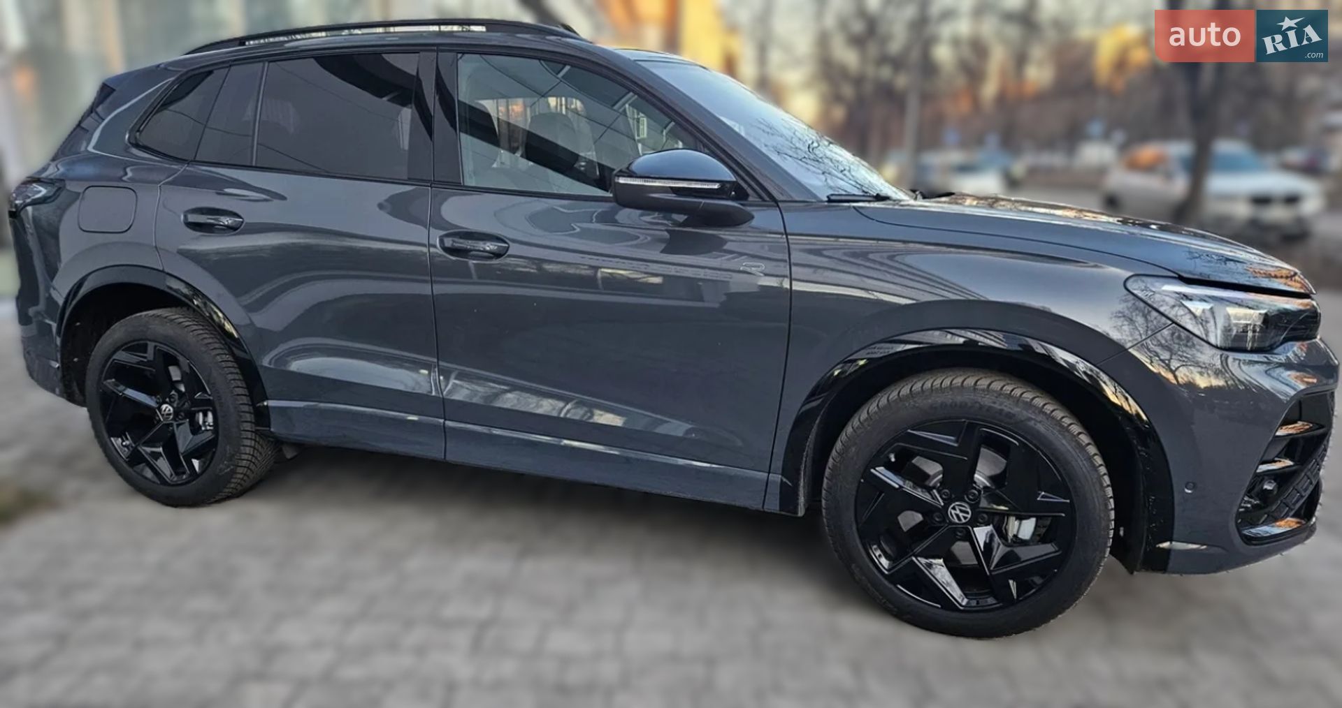 Volkswagen Tiguan 2025 VIN WVGZZZCT9SW557539 фото оголошення 4 з 35