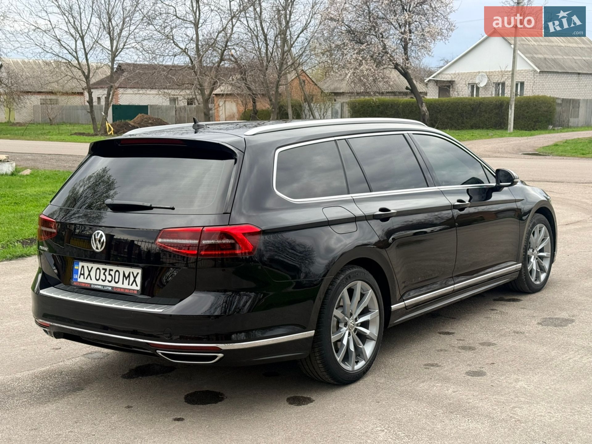 Volkswagen Passat 2018 VIN WVWZZZ3CZKE002818 фото оголошення 6 з 39