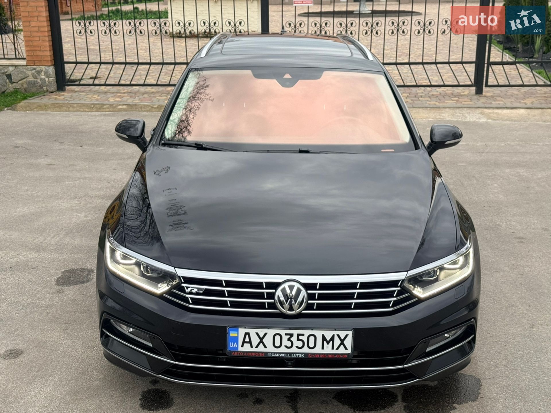 Volkswagen Passat 2018 VIN WVWZZZ3CZKE002818 фото оголошення 9 з 39