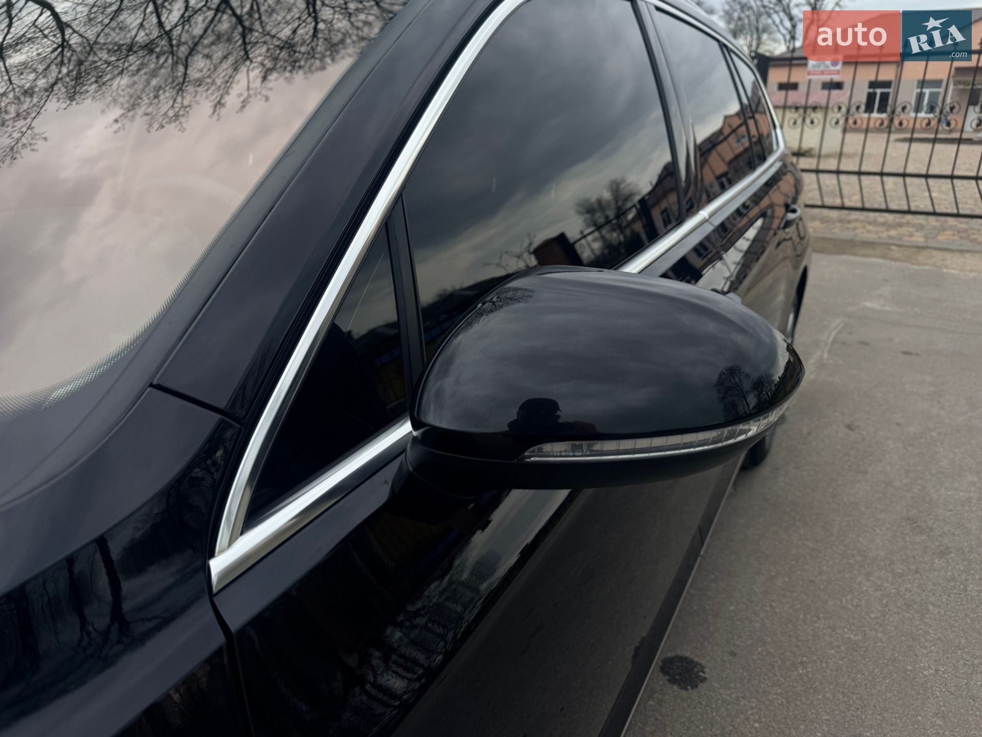 Volkswagen Passat 2018 VIN WVWZZZ3CZKE002818 фото оголошення 28 з 39