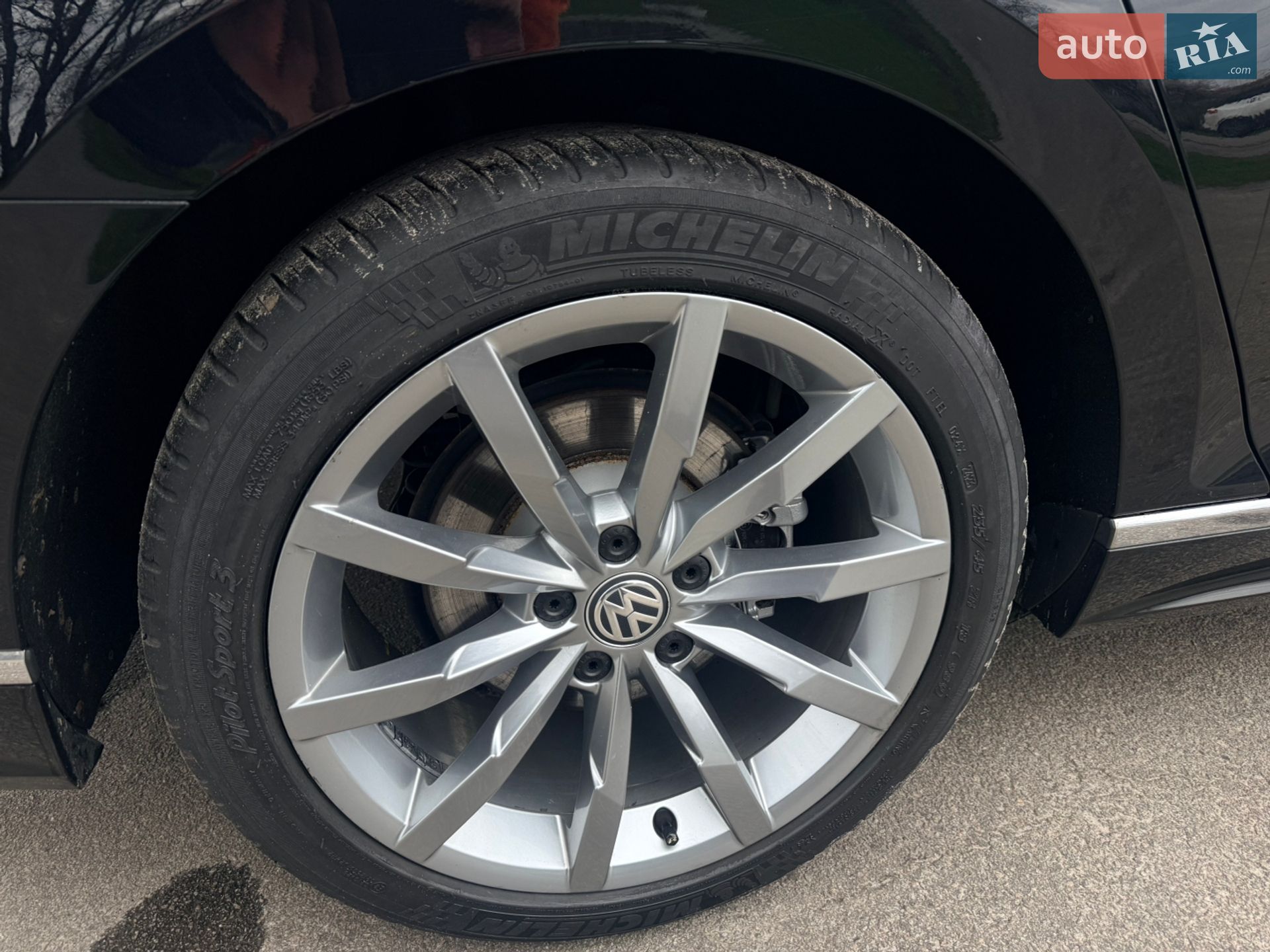 Volkswagen Passat 2018 VIN WVWZZZ3CZKE002818 фото оголошення 36 з 39