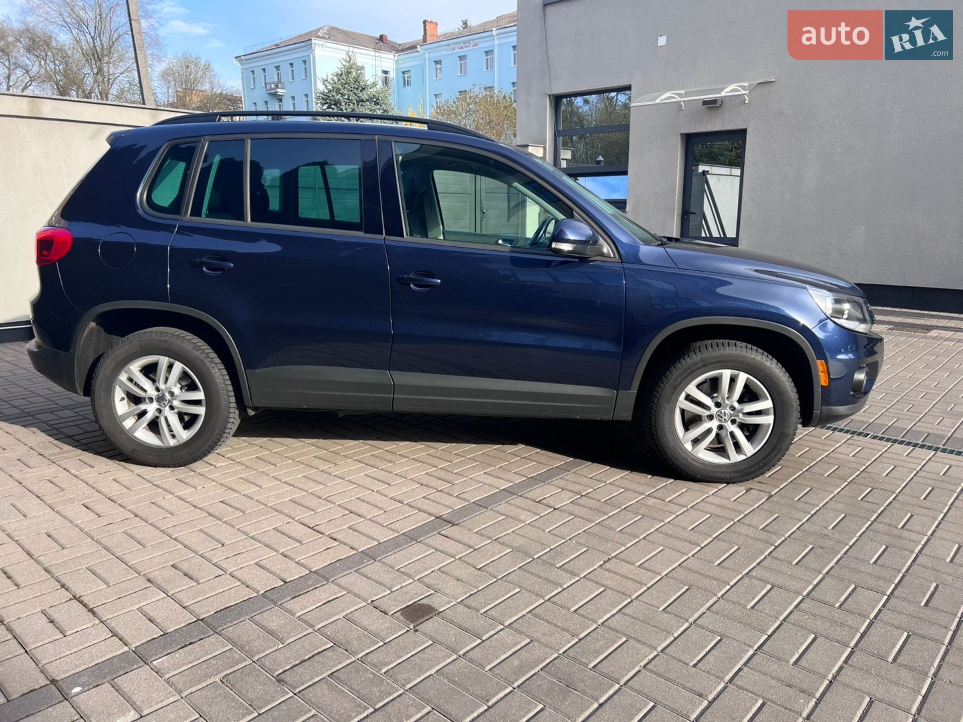 Volkswagen Tiguan 2015 VIN WVGJV7AX1FW591497 фото оголошення 5 з 31