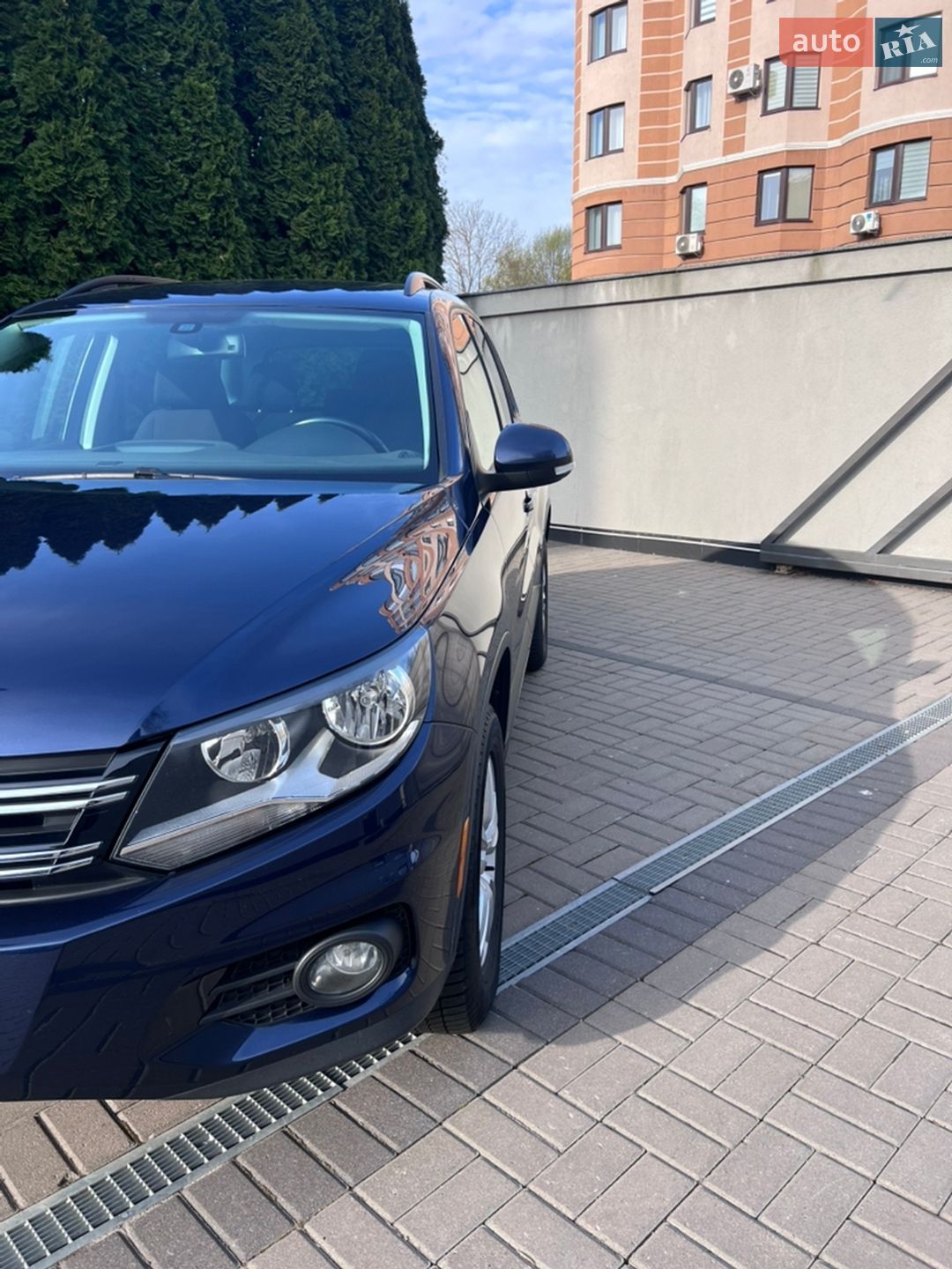 Volkswagen Tiguan 2015 VIN WVGJV7AX1FW591497 фото оголошення 6 з 31
