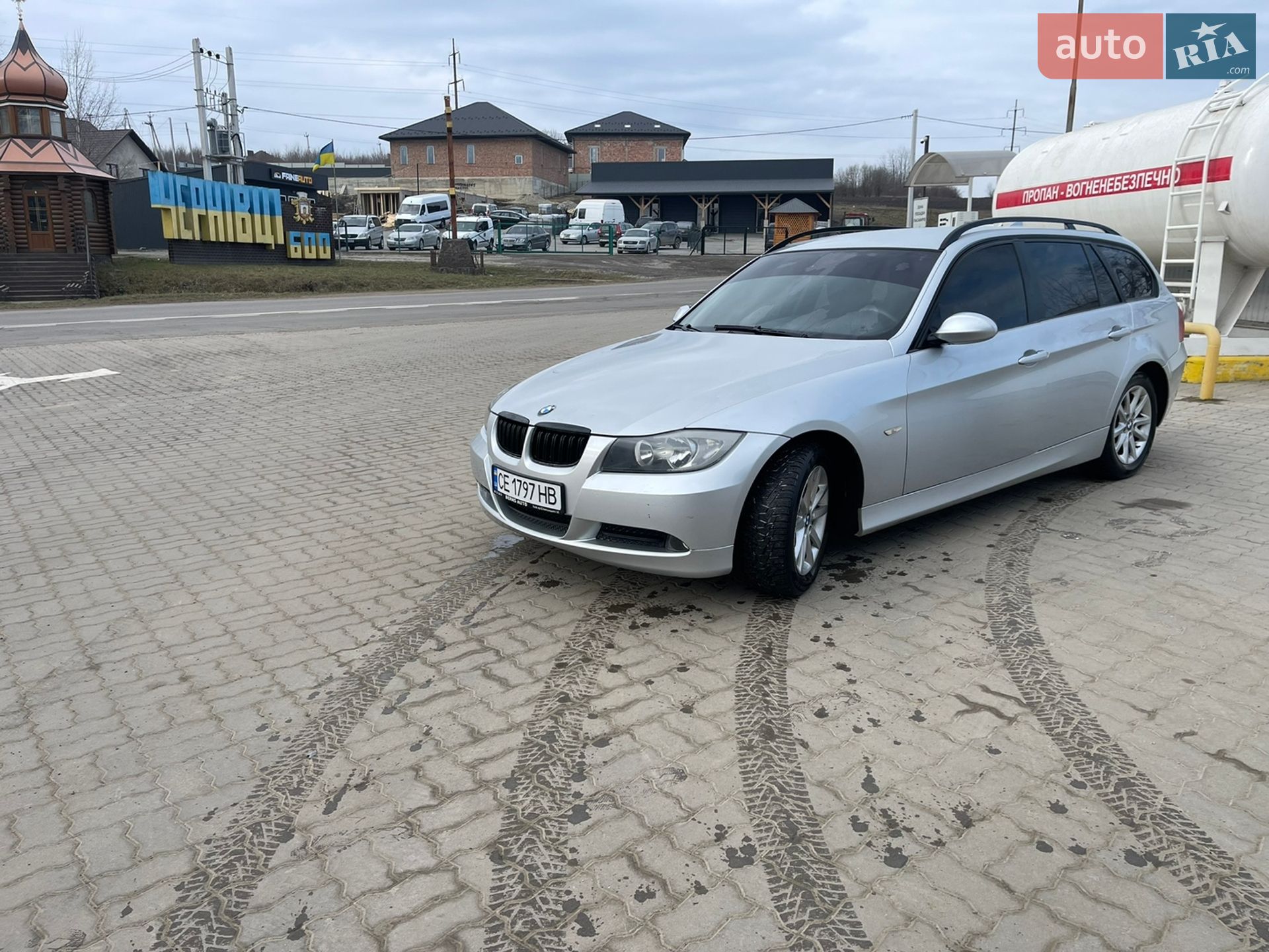 BMW 3 Series 2009 VIN WBAVU51080A323659 фото оголошення 3 з 8