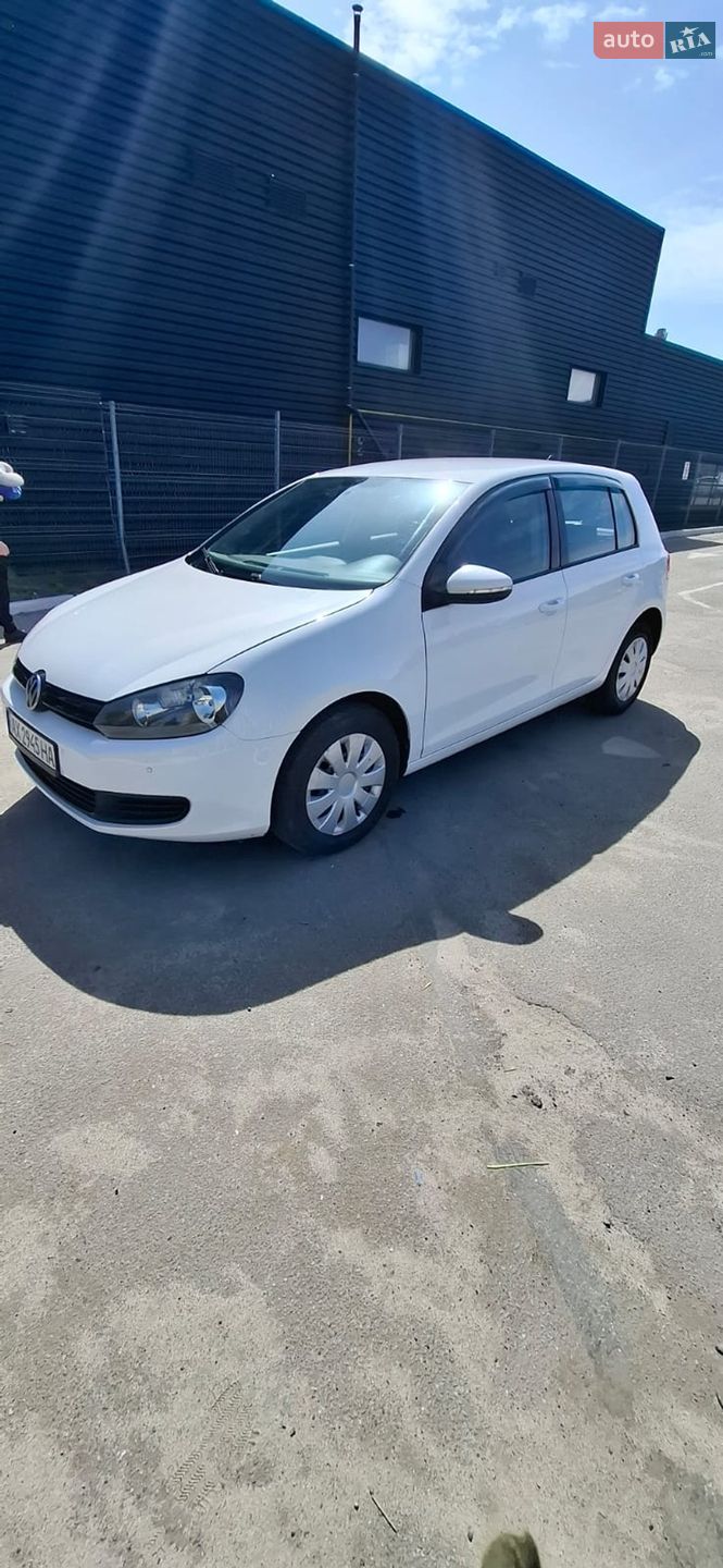 Volkswagen Golf 2009 VIN WVWZZZ1KZ9W509987 фото оголошення 2 з 17