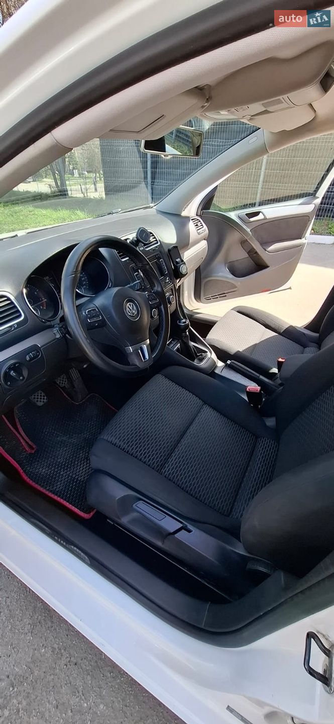 Volkswagen Golf 2009 VIN WVWZZZ1KZ9W509987 фото оголошення 8 з 17