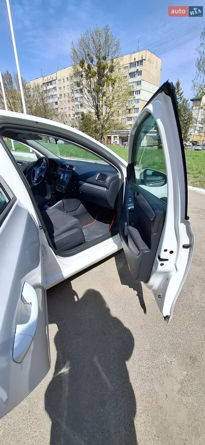Volkswagen Golf 2009 VIN WVWZZZ1KZ9W509987 фото оголошення 12 з 17