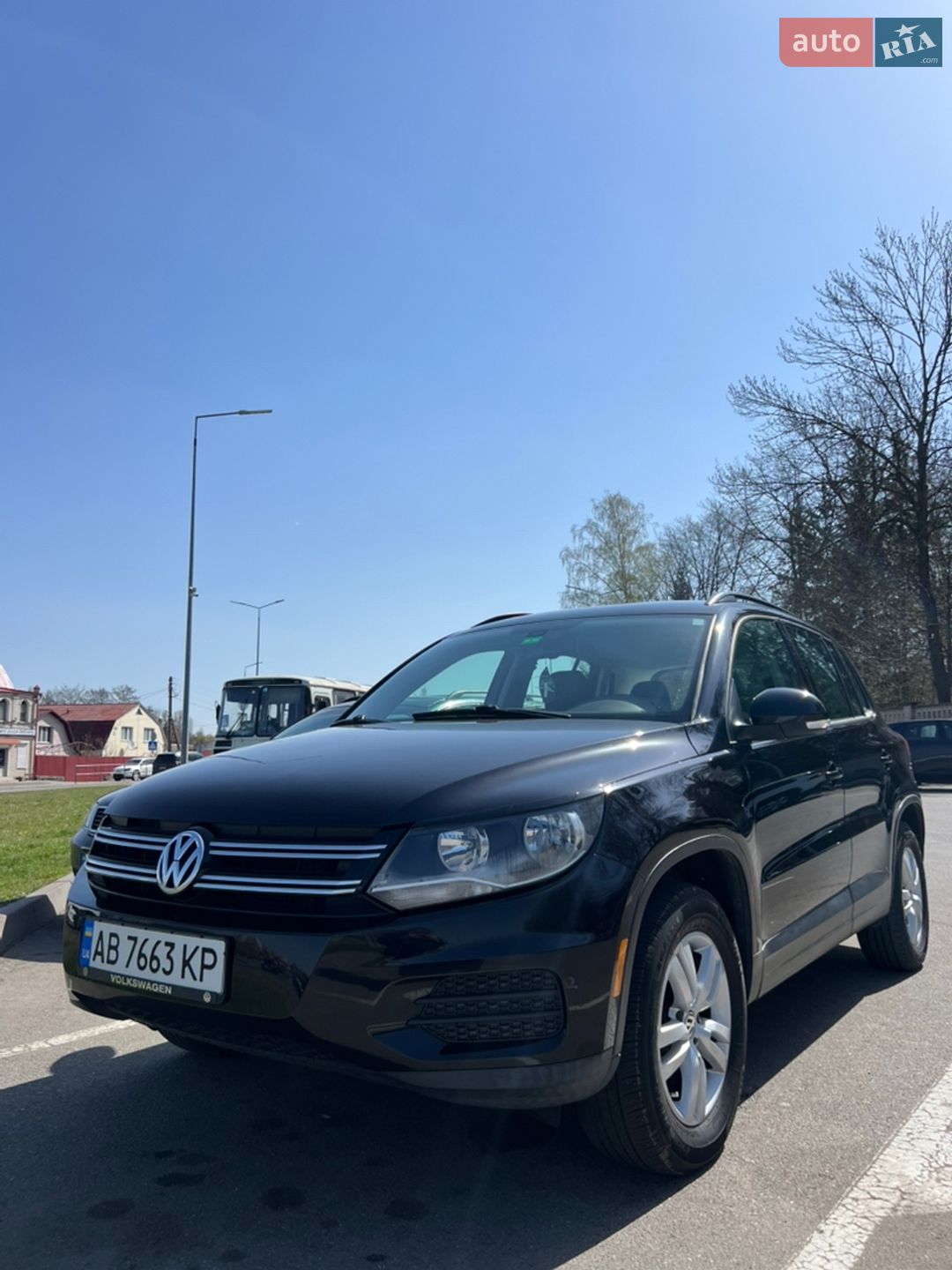 Volkswagen Tiguan 2015 VIN WVGAV7AX9GW545711 фото оголошення 2 з 16