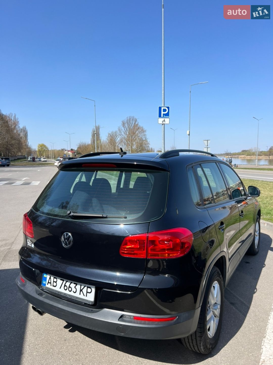 Volkswagen Tiguan 2015 VIN WVGAV7AX9GW545711 фото оголошення 6 з 16